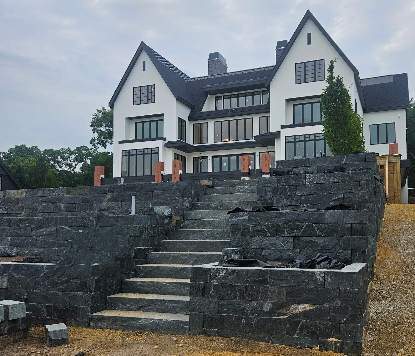AquaGrantique8in_24x60x7.5AGsteps(3).jpg