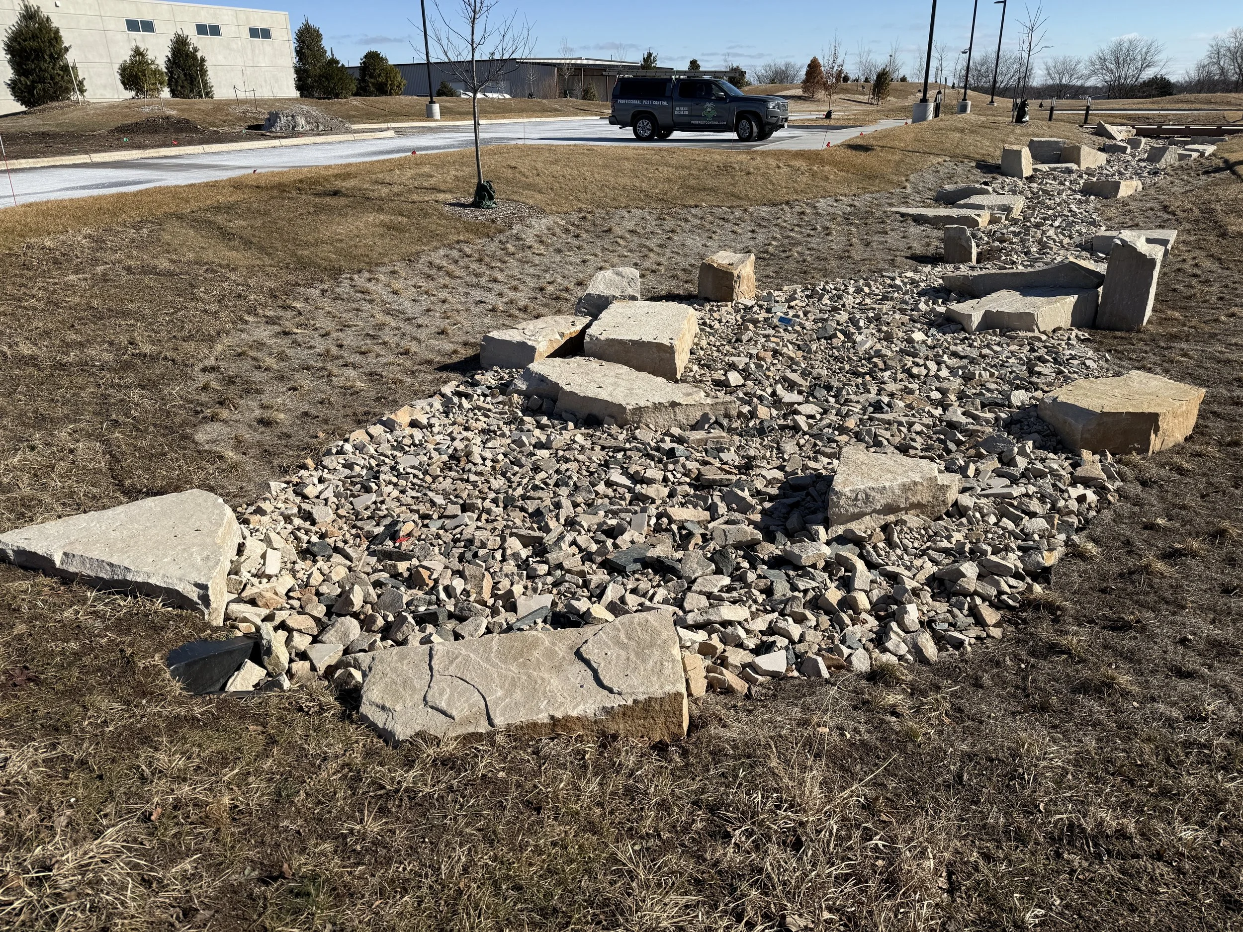 Breaker Run & Highland Brown Outcropping 14 to 24"