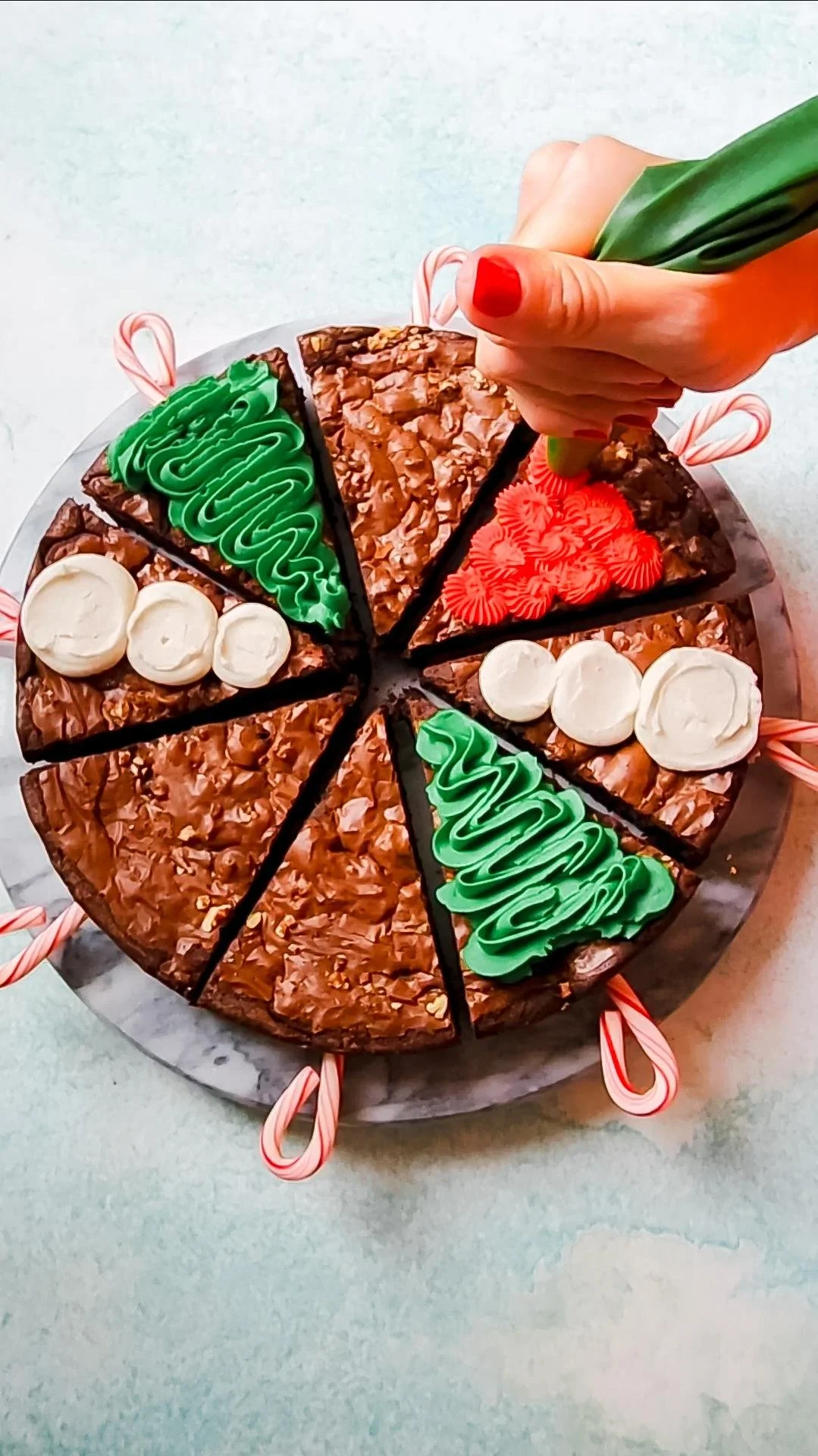 Christmas Brownie Pops: Fudgy, Festive, and Fun!
