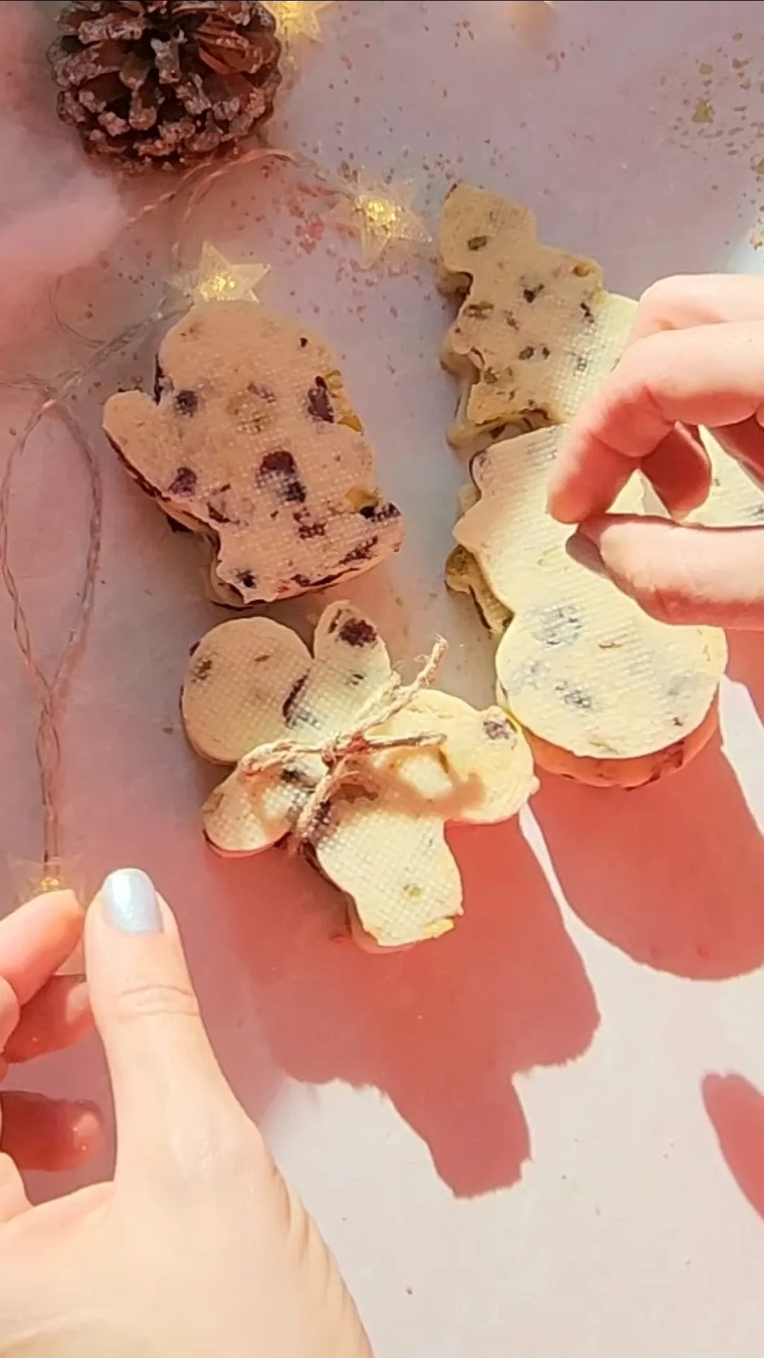 Cranberry Pistachio Shortbread: The Holiday Cookie You Can’t Skip!