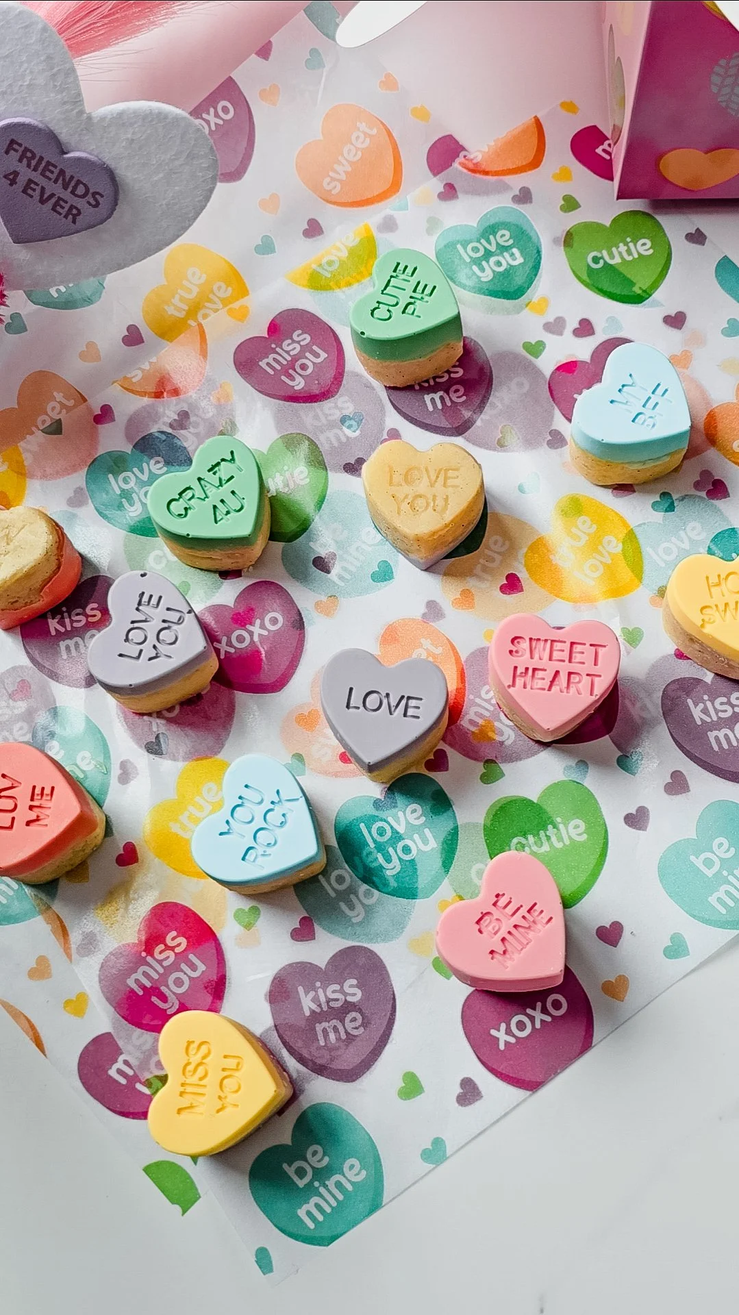 Mini Conversation Hearts Cookies: A Charming Bite-Sized Valentine’s Treat