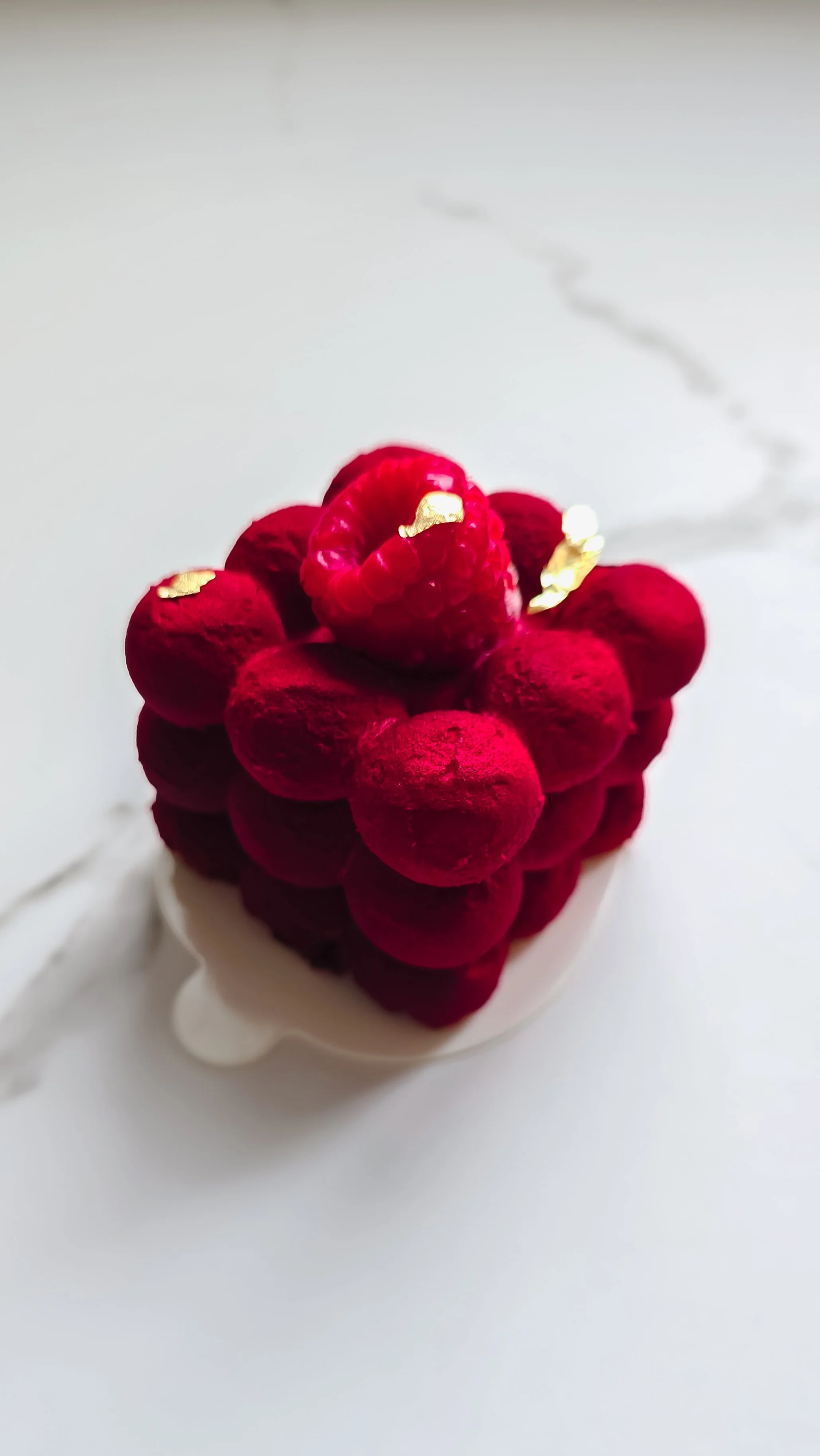 Berry Cube Mousse Fruit Illusion Cake: A Modern Pastry Masterpiece