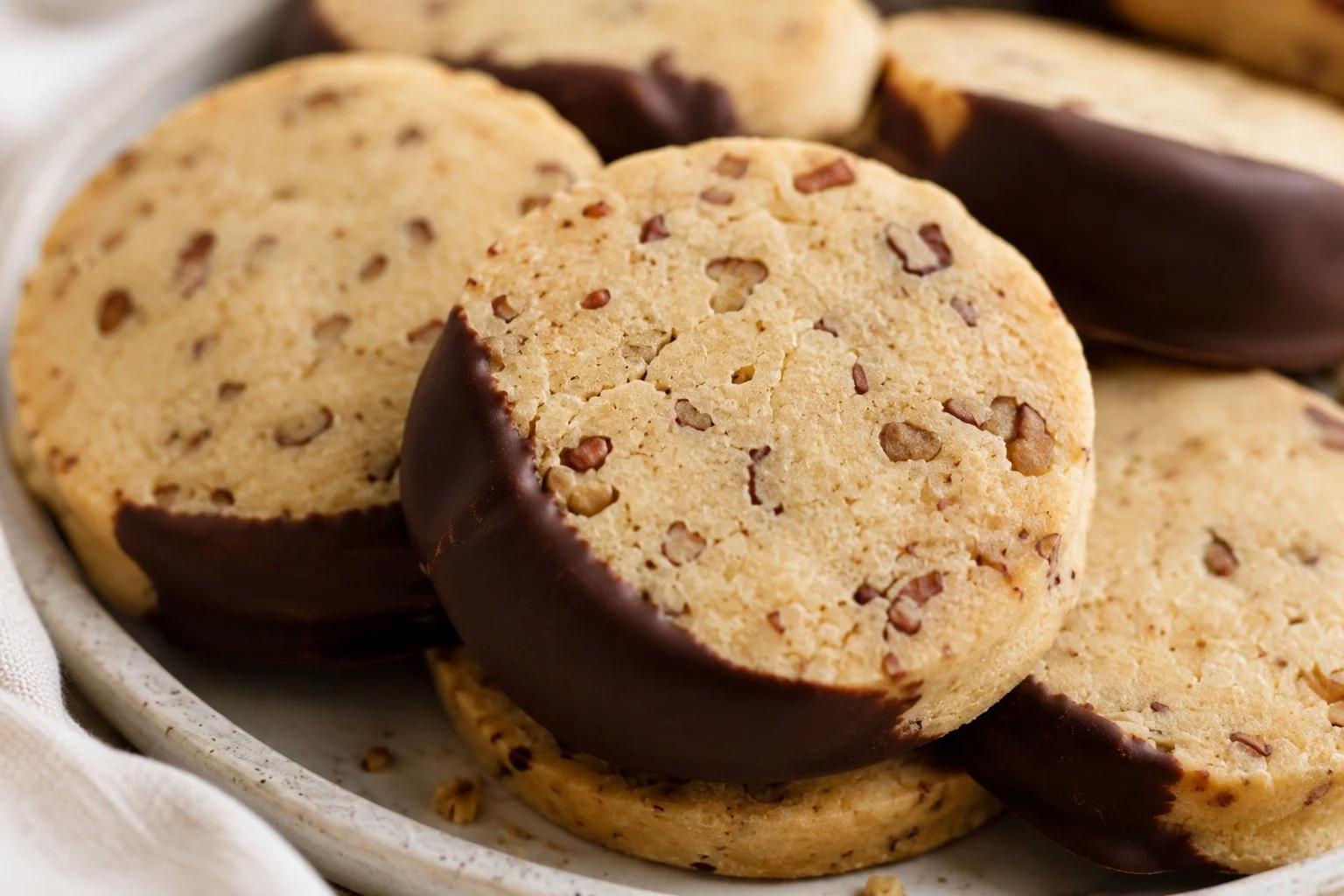 easy chocolate shell trick for cookies.jpg