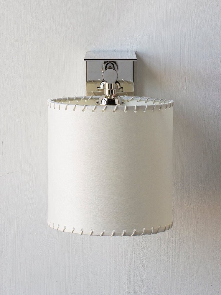 LARGE SCONCE IN POLISHED NICKEL PLATED BRASS