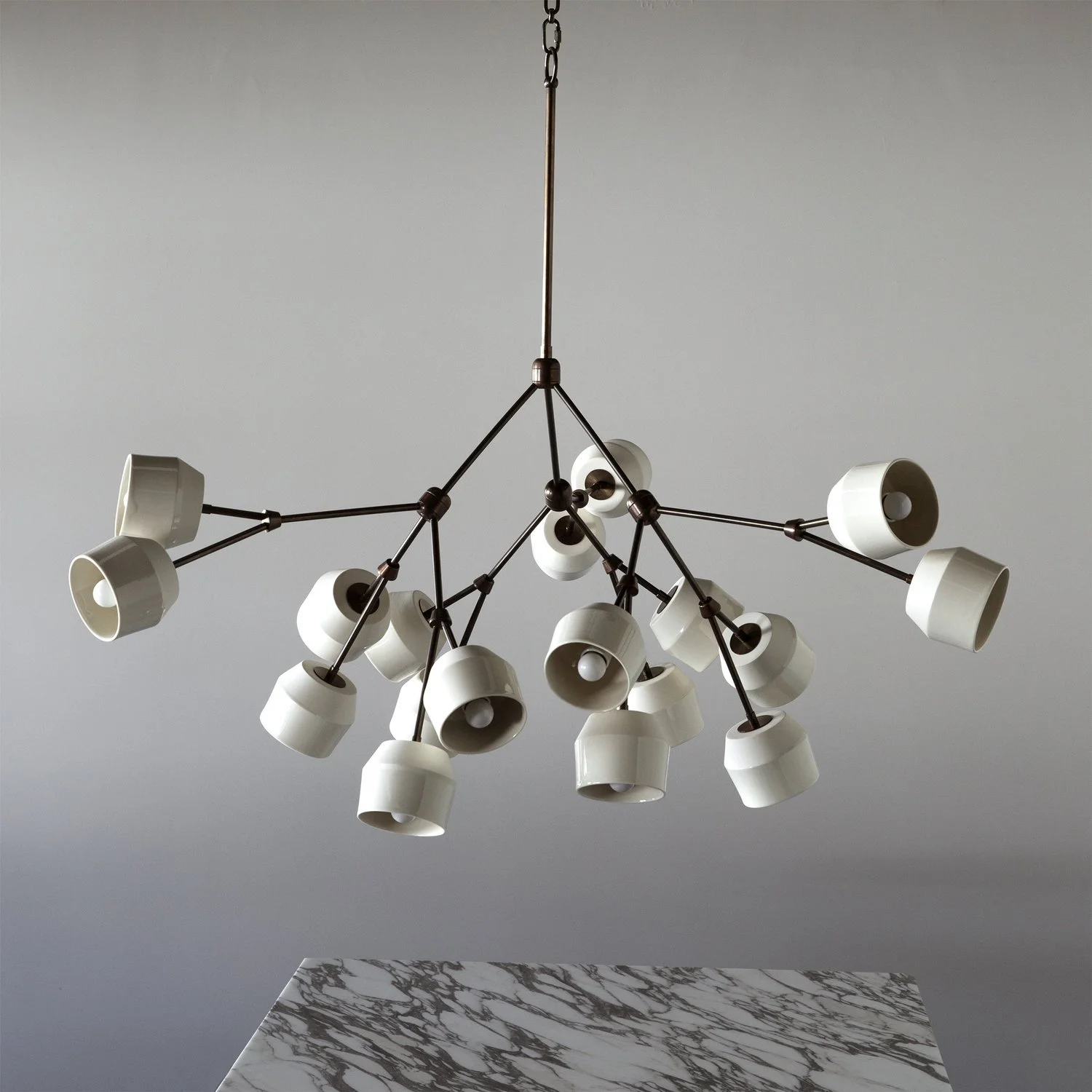 FORCHETTE 18 CHANDELIER IN NATURAL PORCELAIN
