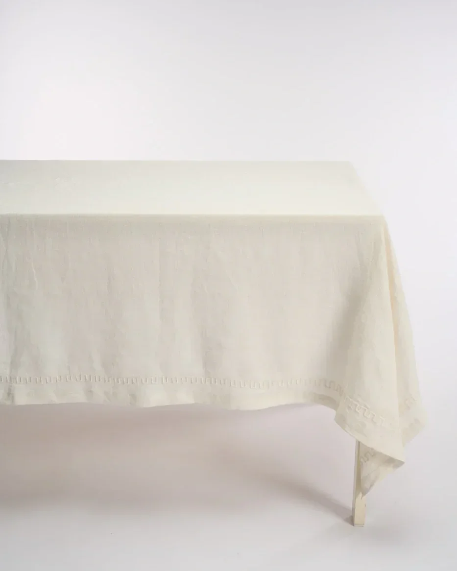 THE FRAME TABLECLOTH, WHITE