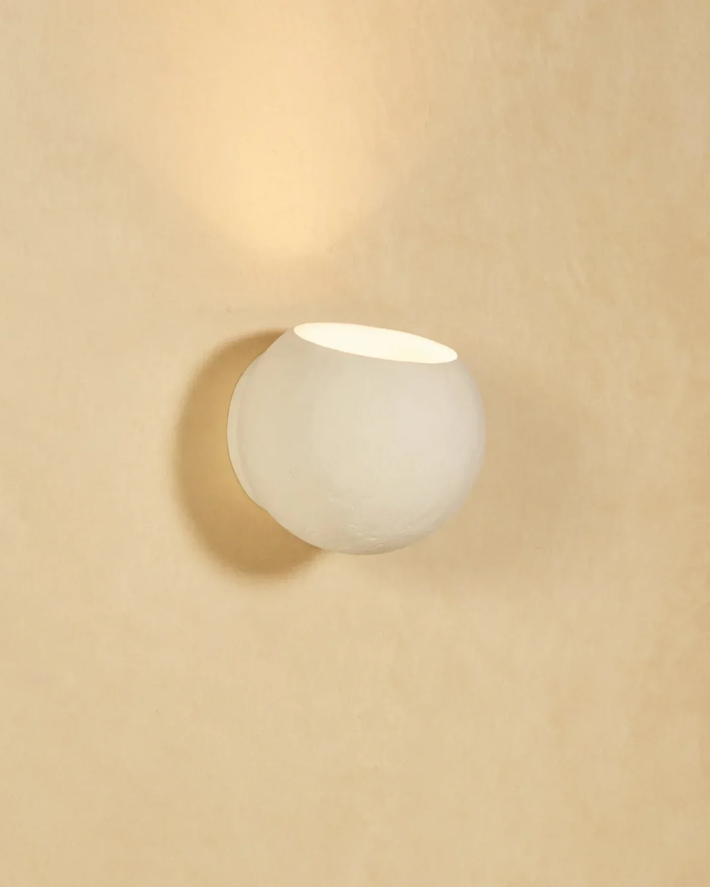 KORA SCONCE - PLASTER