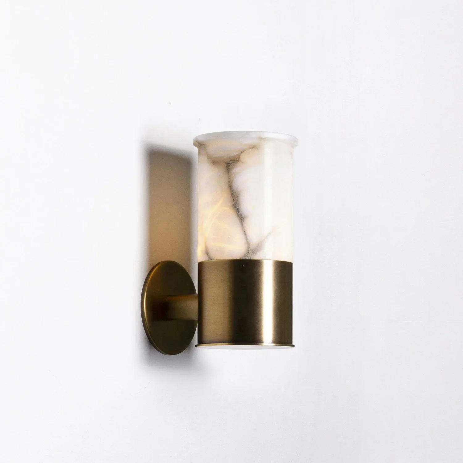garnieretlinker-erato-sconce-uplight-4.jpg.webp