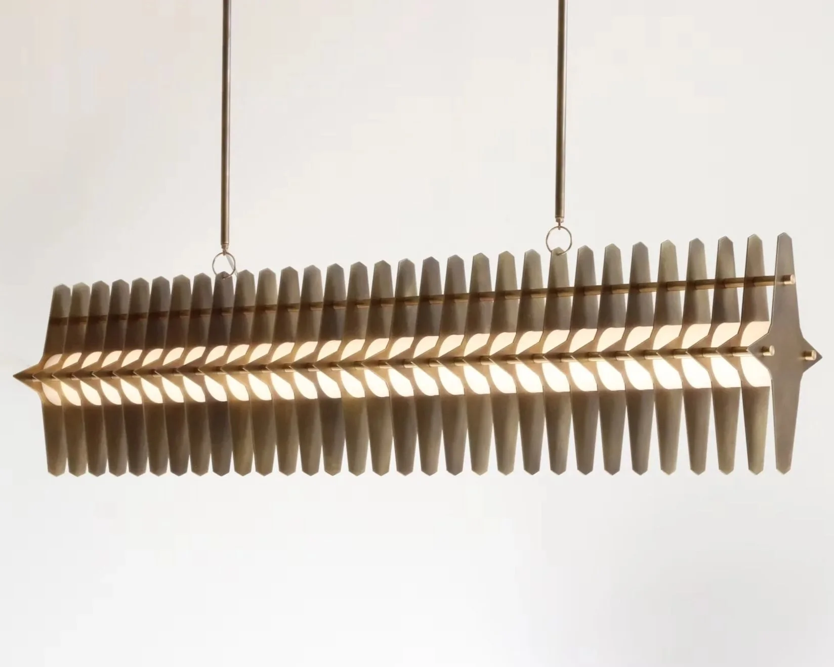 COLOSSAL 1250 PENDANT - AGED BRASS