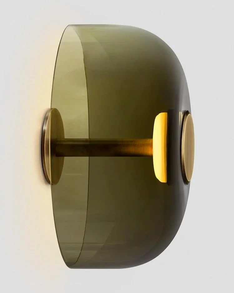 ROLO INTERIOR BACKWARD FACING WALL SCONCE - LARGE - BRASS / SMOKE