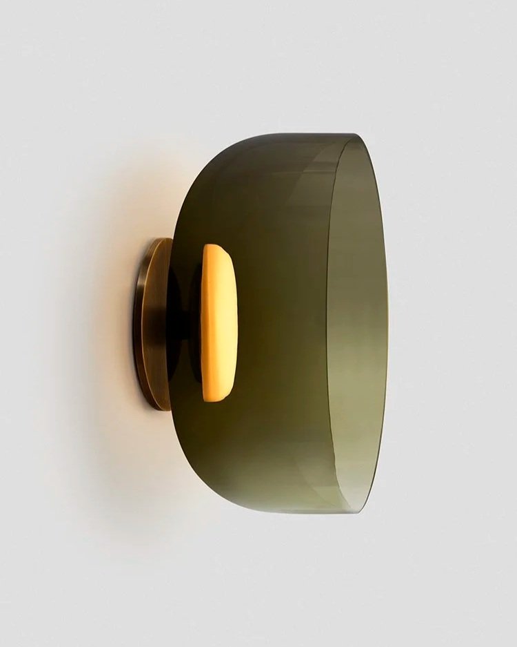 ROLO INTERIOR FORWARD FACING WALL SCONCE - MEDIUM - BRONZE / SMOKE