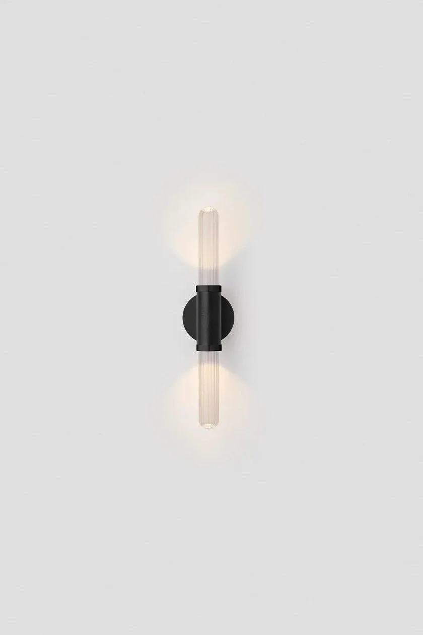 SCANDAL MINI SHORT WALL SCONCE - BLACK ELECTROPLATE / CLEAR FLUTED / BLACK LEATHER
