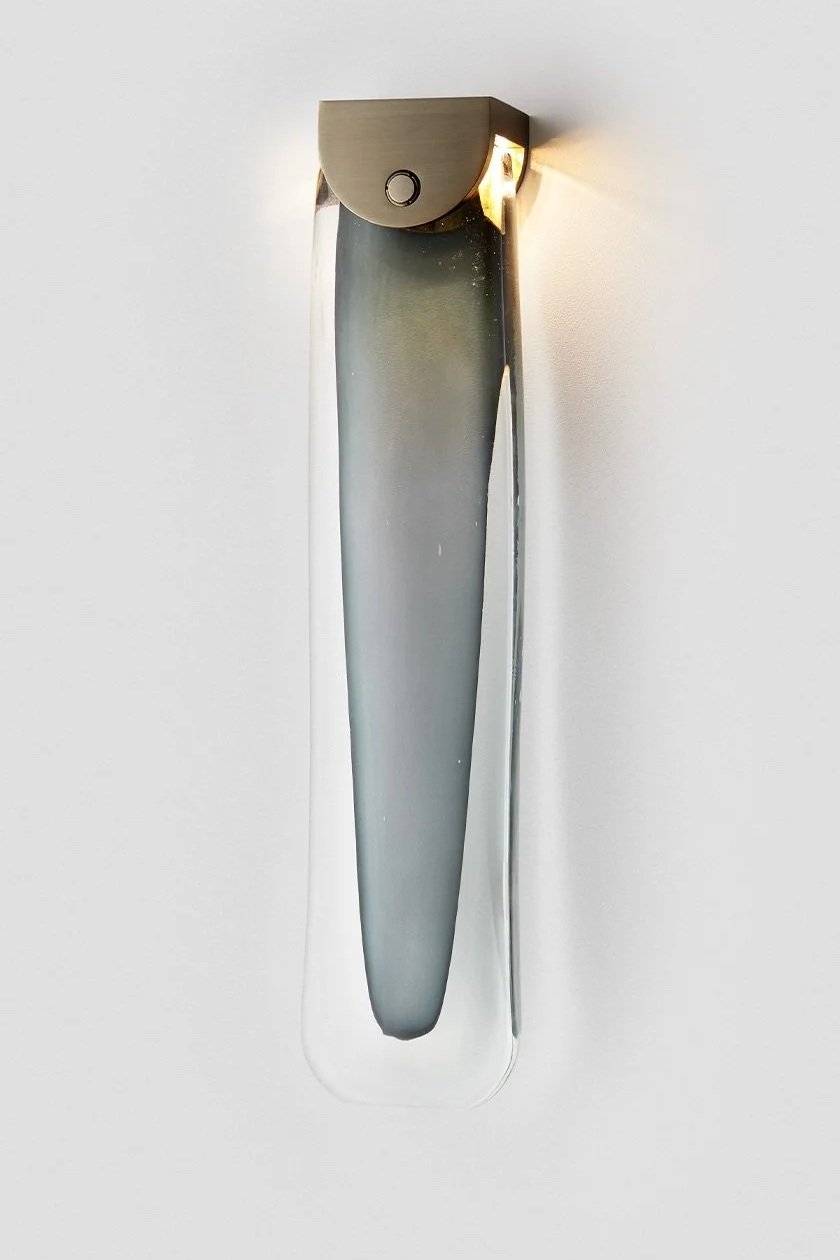 Articolo-Studios-Slab-Wall-Sconce-Grey-Mid-Bronze-On.jpg