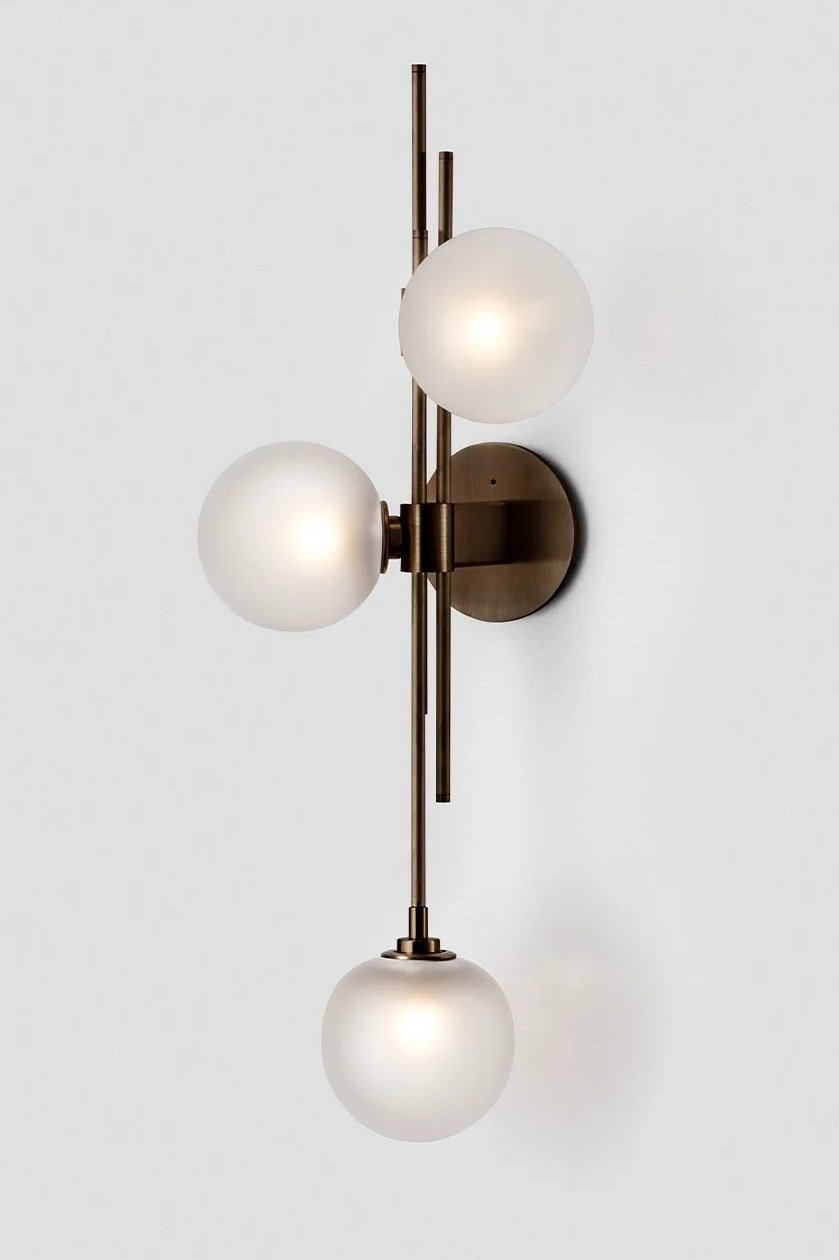 TRILOGY VERTICAL WALL SCONCE - BRONZE / SNOW