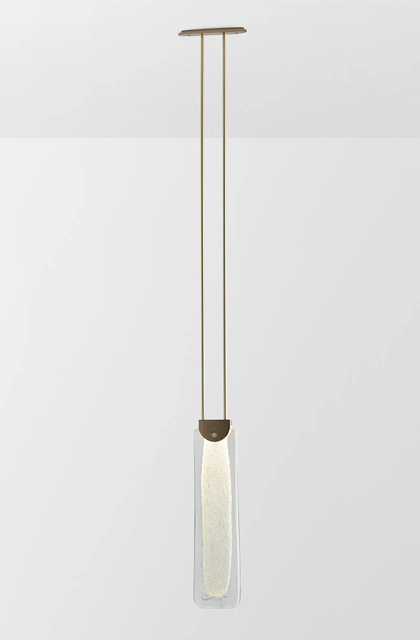 Articolo-Studios-Slab-Pendant-Fizi-Brass-On-1.jpg