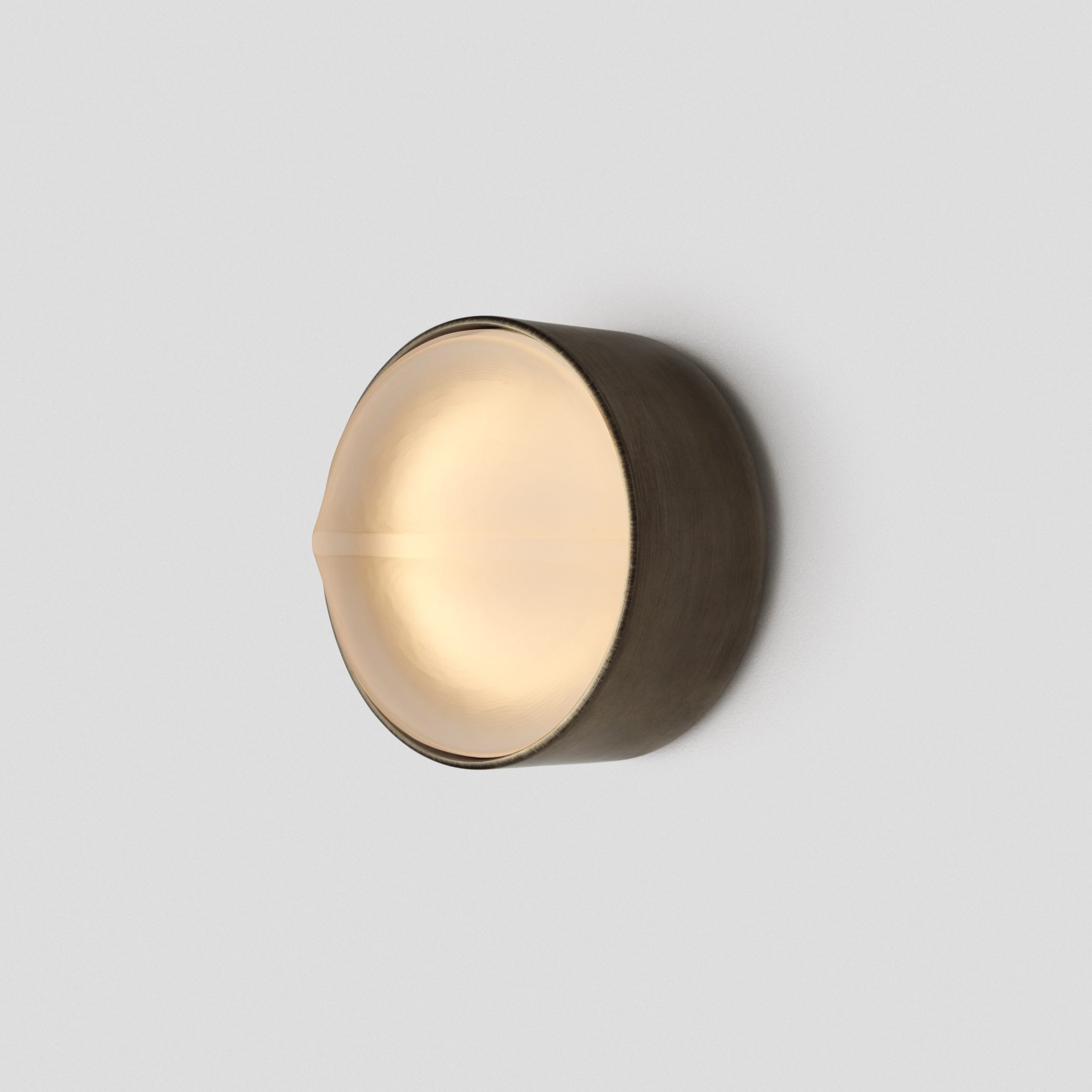 Articolo-Studios-Occhi-Wall-Sconce-Bronze-ON-1-scaled.jpg