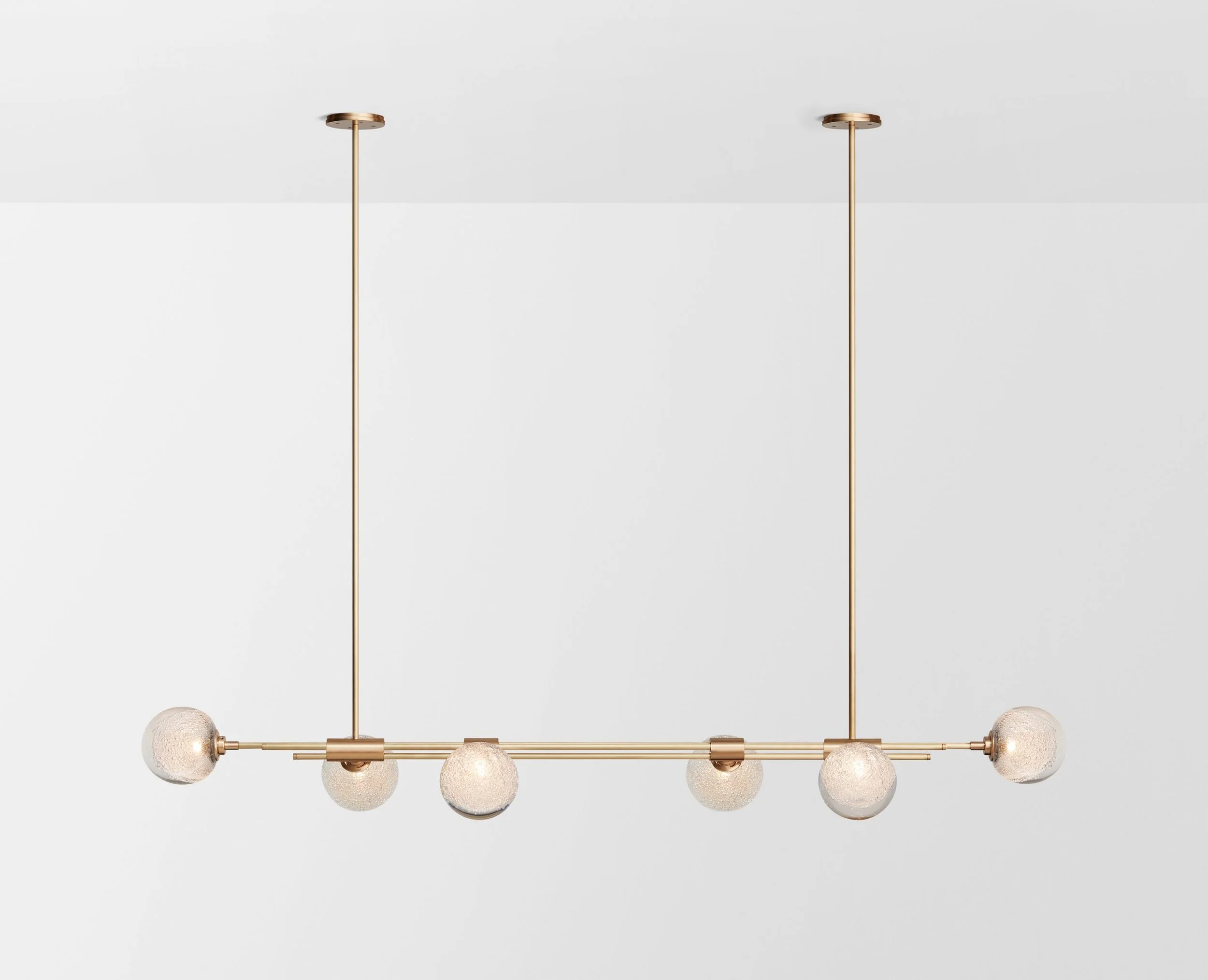 Articolo-Studios-Trilogy-Horizontal-Pendant-Fizi-Brass-On-4-scaled.jpg
