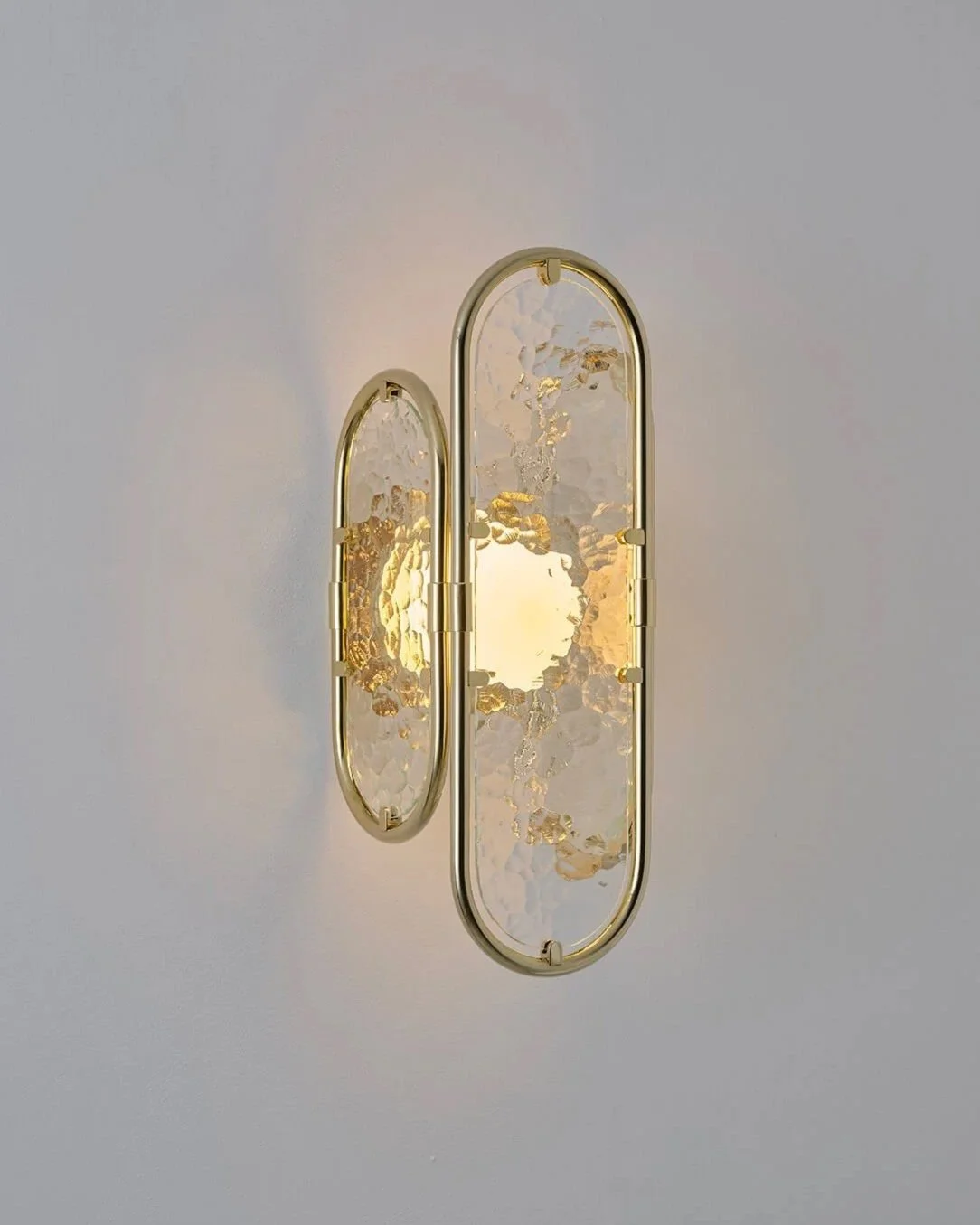 jennifer-midoz-mydriaz-paris-boudoir-wall-light-1-2400x.jpg
