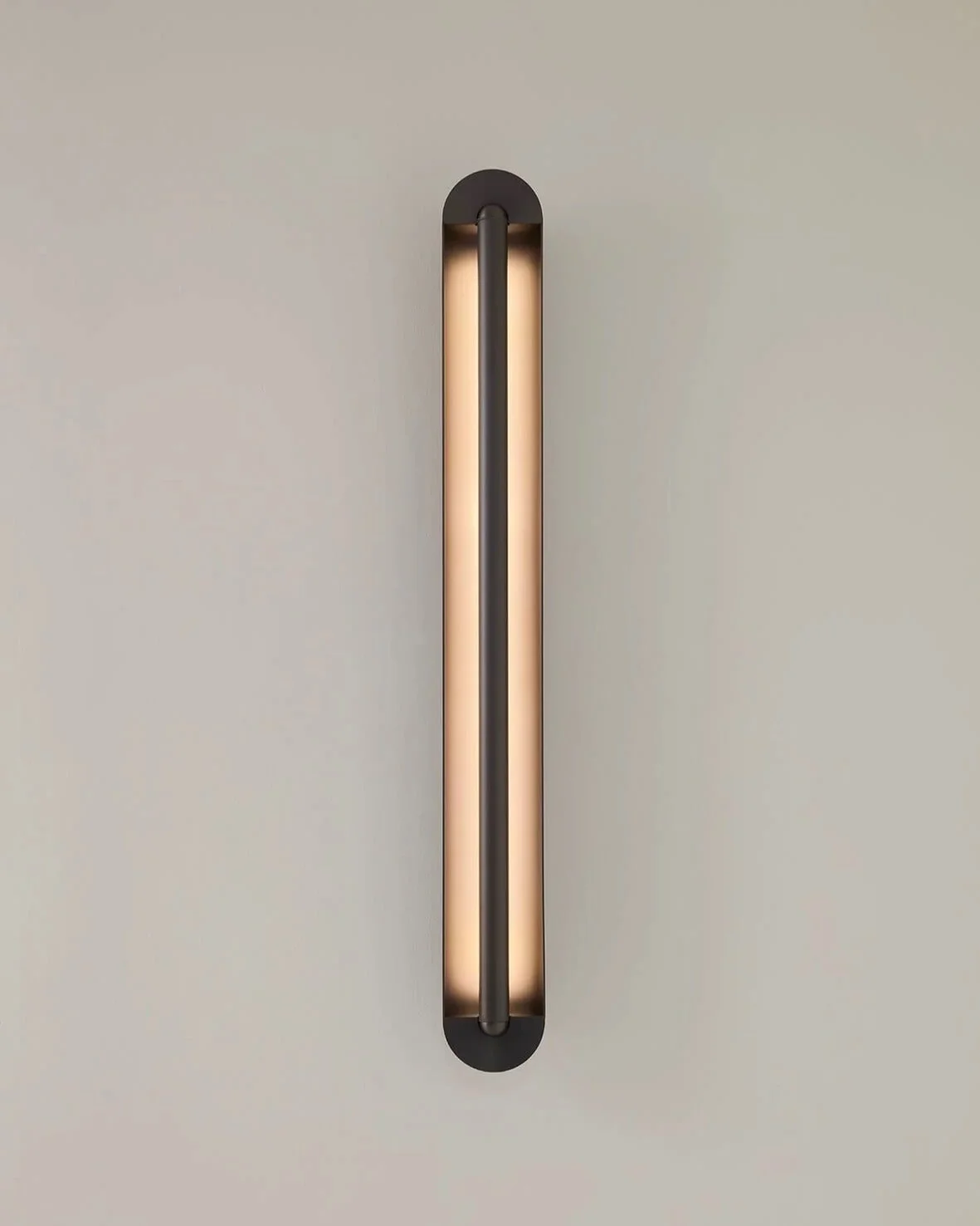 jennifer-midoz-mydriaz-paris-cosmos-black-wall-light-1-2400x.jpg