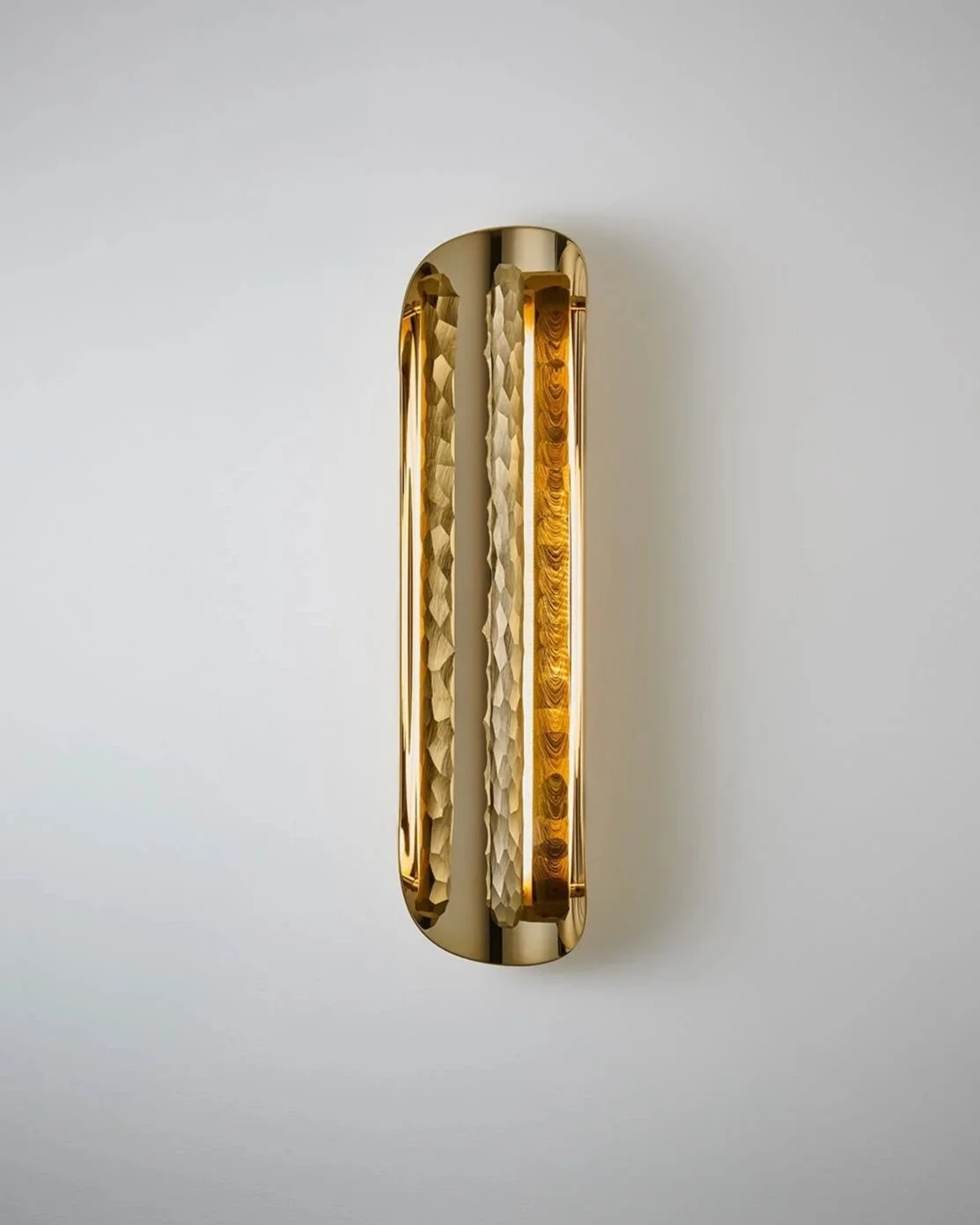jennifer-midoz-mydriaz-paris-silex-brut-wall-light-4-2400x.jpg