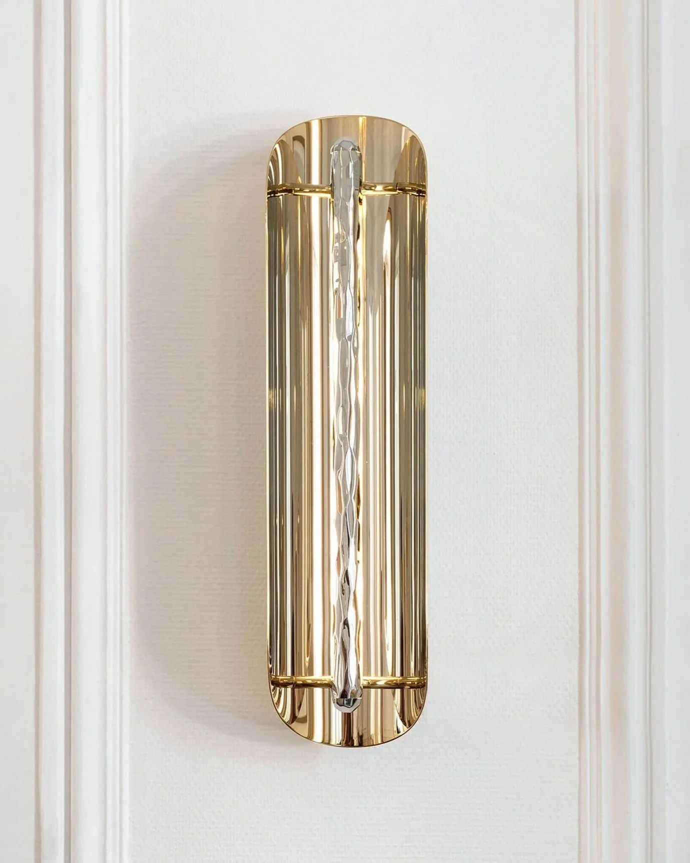 jennifer-midoz-mydriaz-paris-silex-wall-lamp-3-2400x.jpg