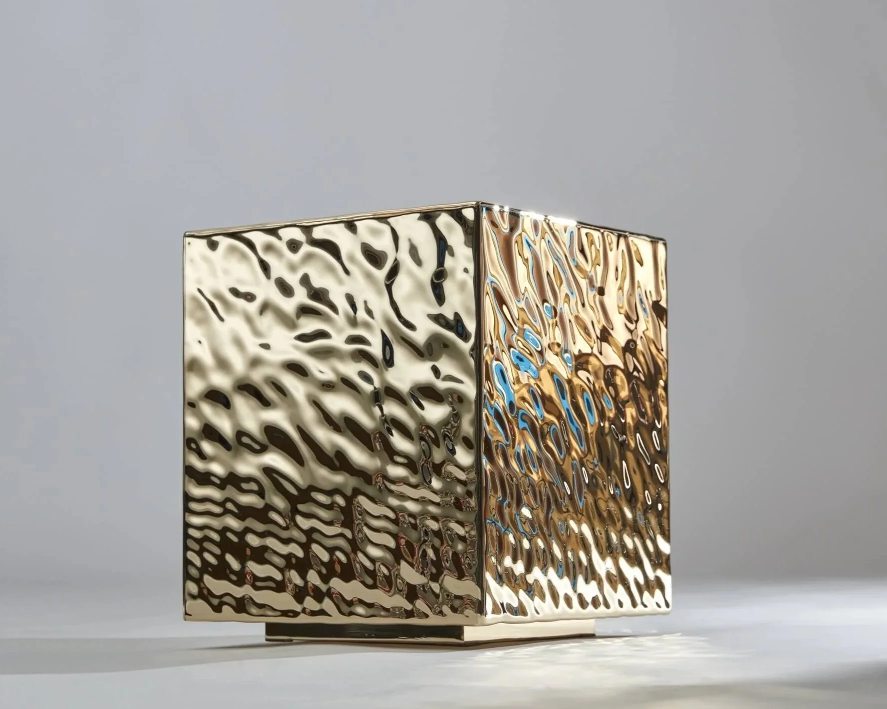 jennifer-midoz-mydriaz-paris-liquide-side-table-15-2400x.jpg