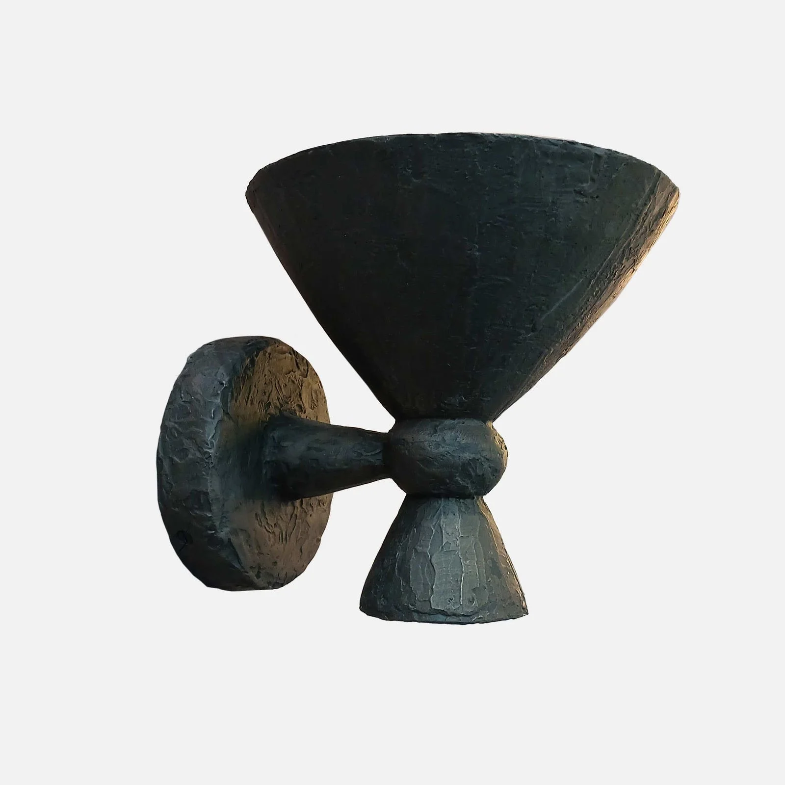 martinhuxfordstudio-martin-huxford-lucie-bronze-sconce.jpeg
