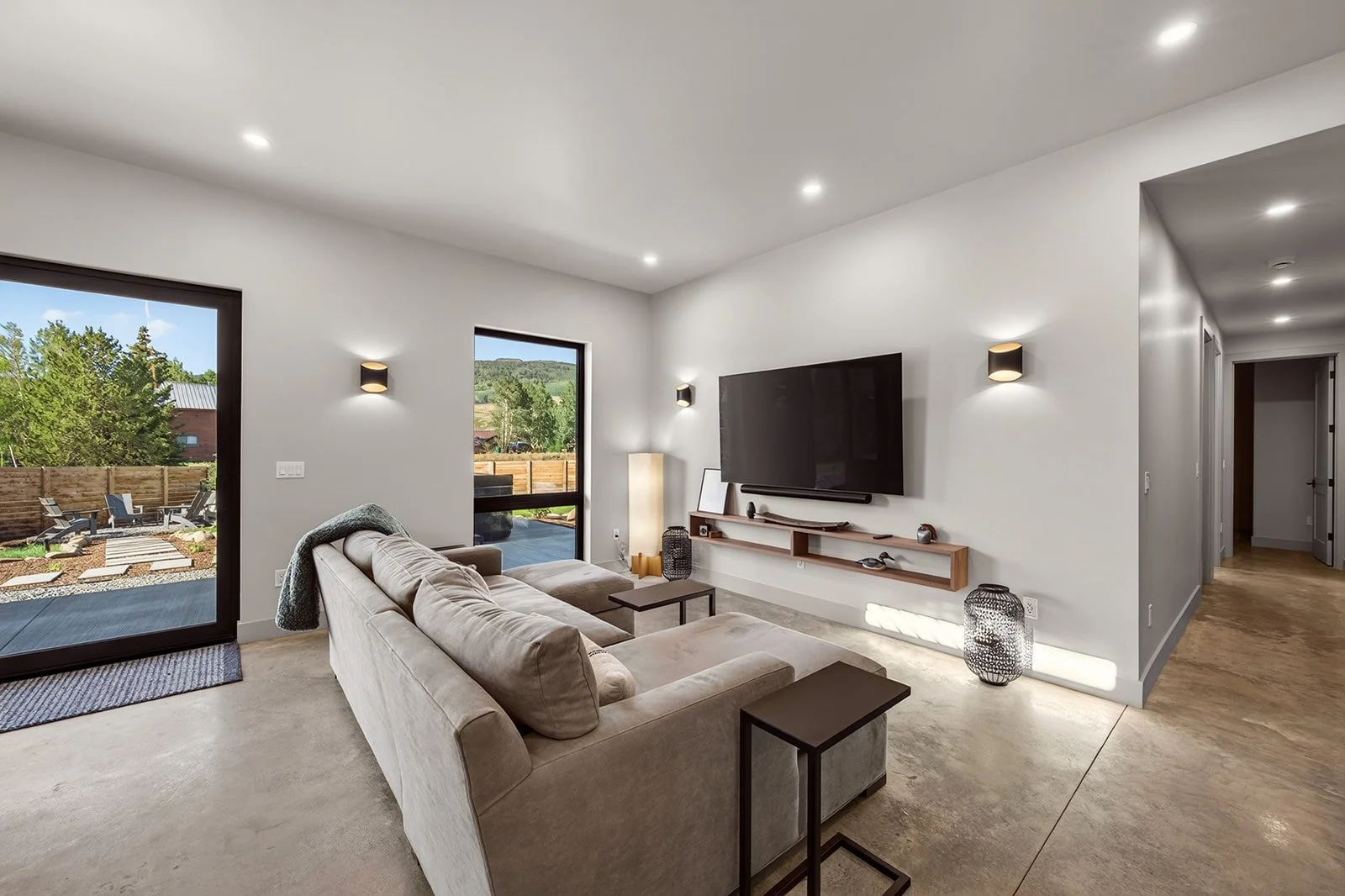 i6 21 Stephenson Place Full Res 30.jpg