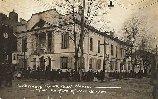 The_Lebanon_County_Courthouse_after_the_fire_of_November_18,_1908