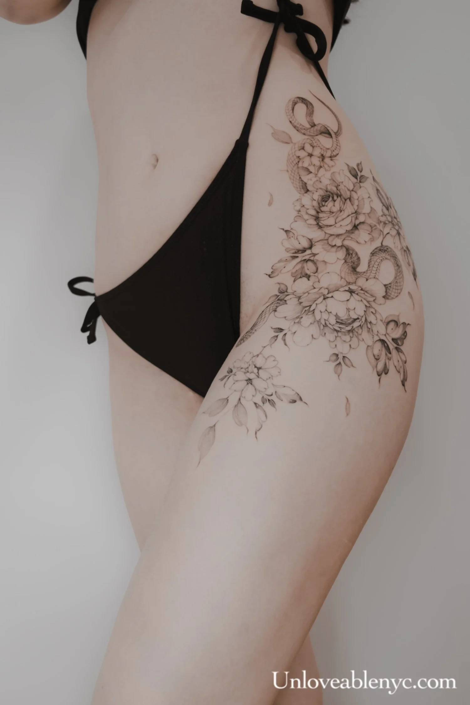 Fine line tattoo artist Brooklyn NY, Black and grey floral flower tattoos, Elegant floral tattoos, Soft detailed tattoos, Delicate floral tattoos NYC, Delicate Minimalist floral tattoos, Fine line botanical tattoos, Custom fine line floral tattoos, B