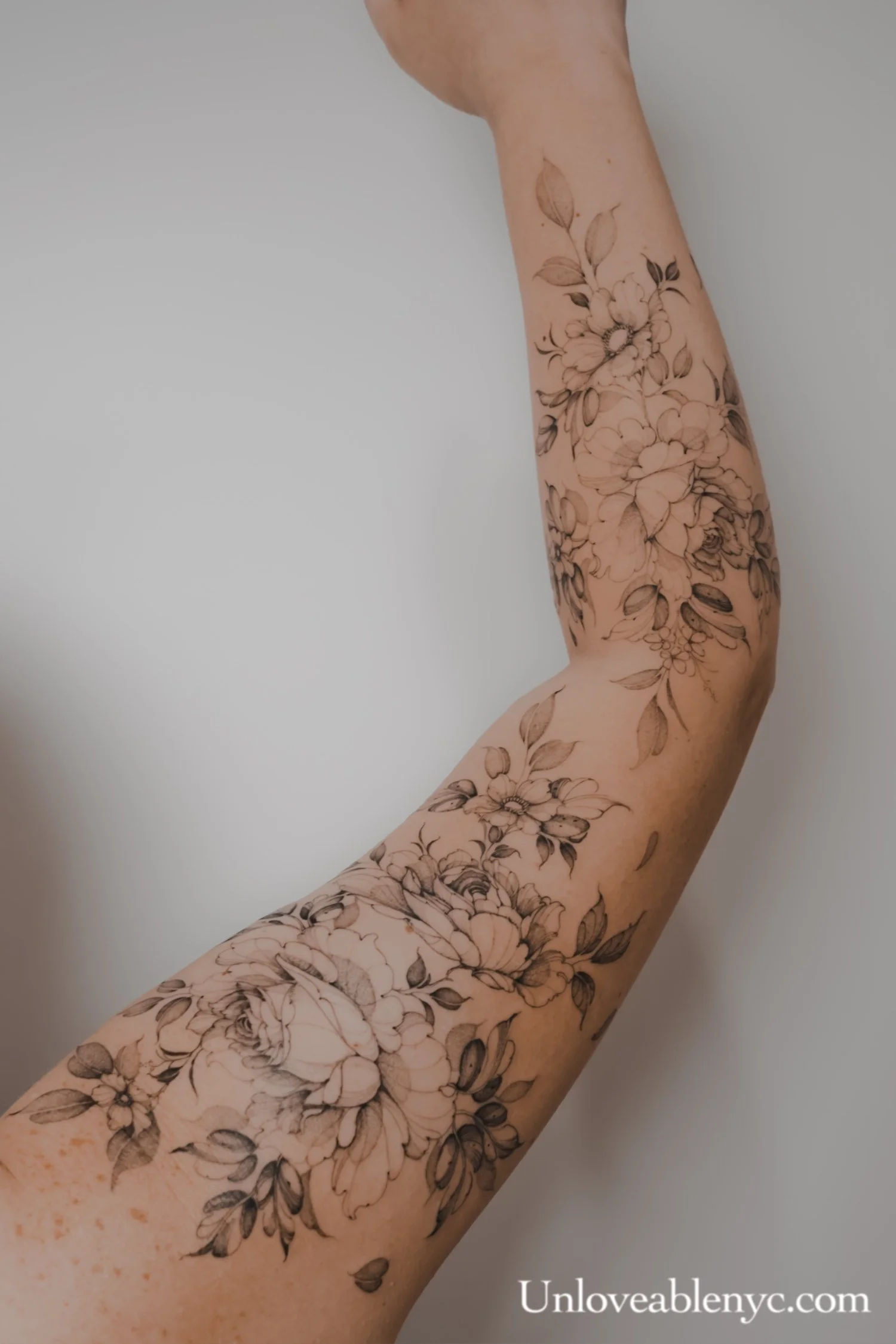 Fine line tattoo artist Brooklyn NY, Black and grey floral flower tattoos, Elegant floral tattoos, Soft detailed tattoos, Delicate floral tattoos NYC, Delicate Minimalist floral tattoos, Fine line botanical tattoos, Custom fine line floral tattoos, B