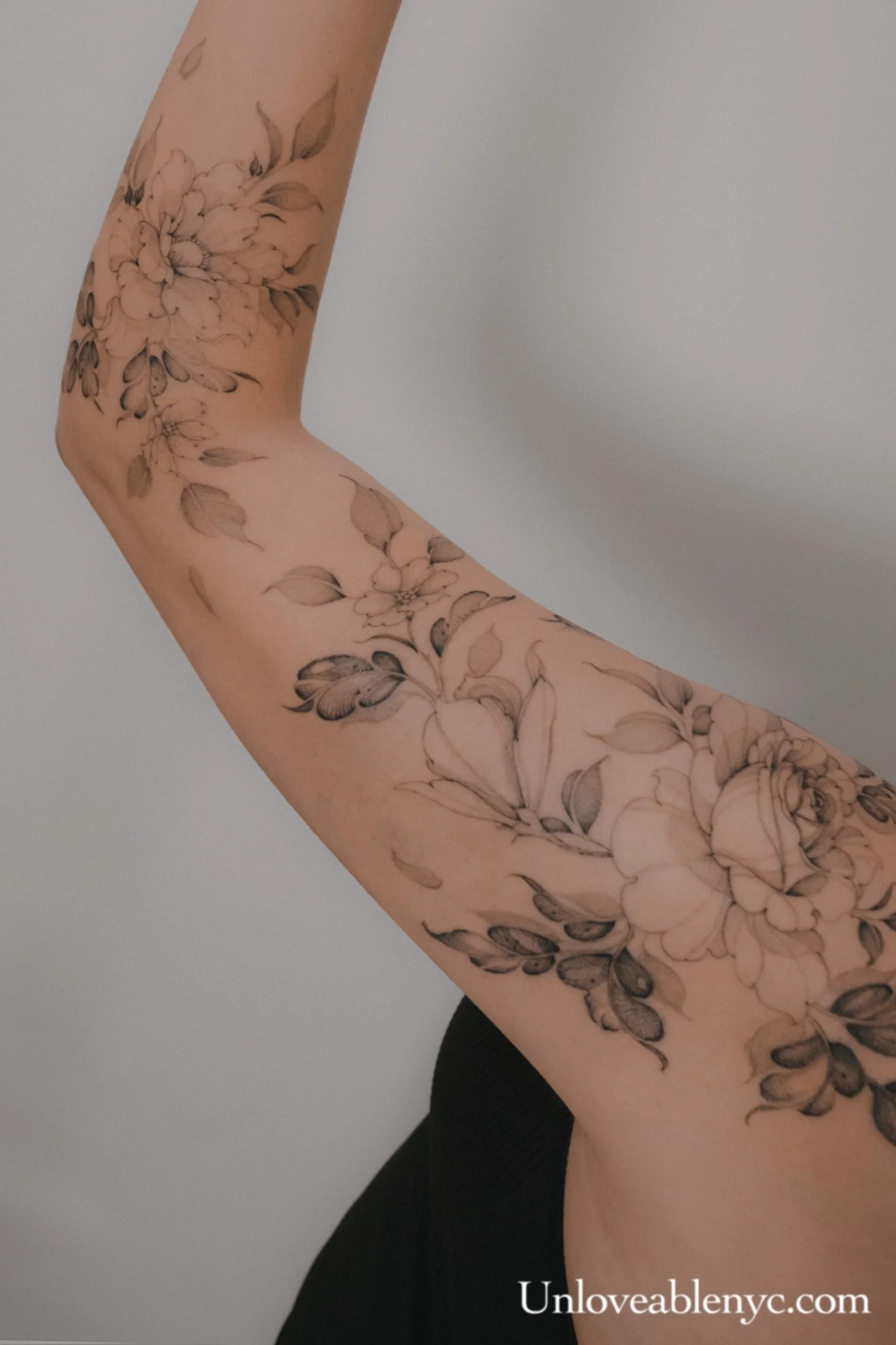 Fine line tattoo artist Brooklyn NY, Black and grey floral flower tattoos, Elegant floral tattoos, Soft detailed tattoos, Delicate floral tattoos NYC, Delicate Minimalist floral tattoos, Fine line botanical tattoos, Custom fine line floral tattoos, B