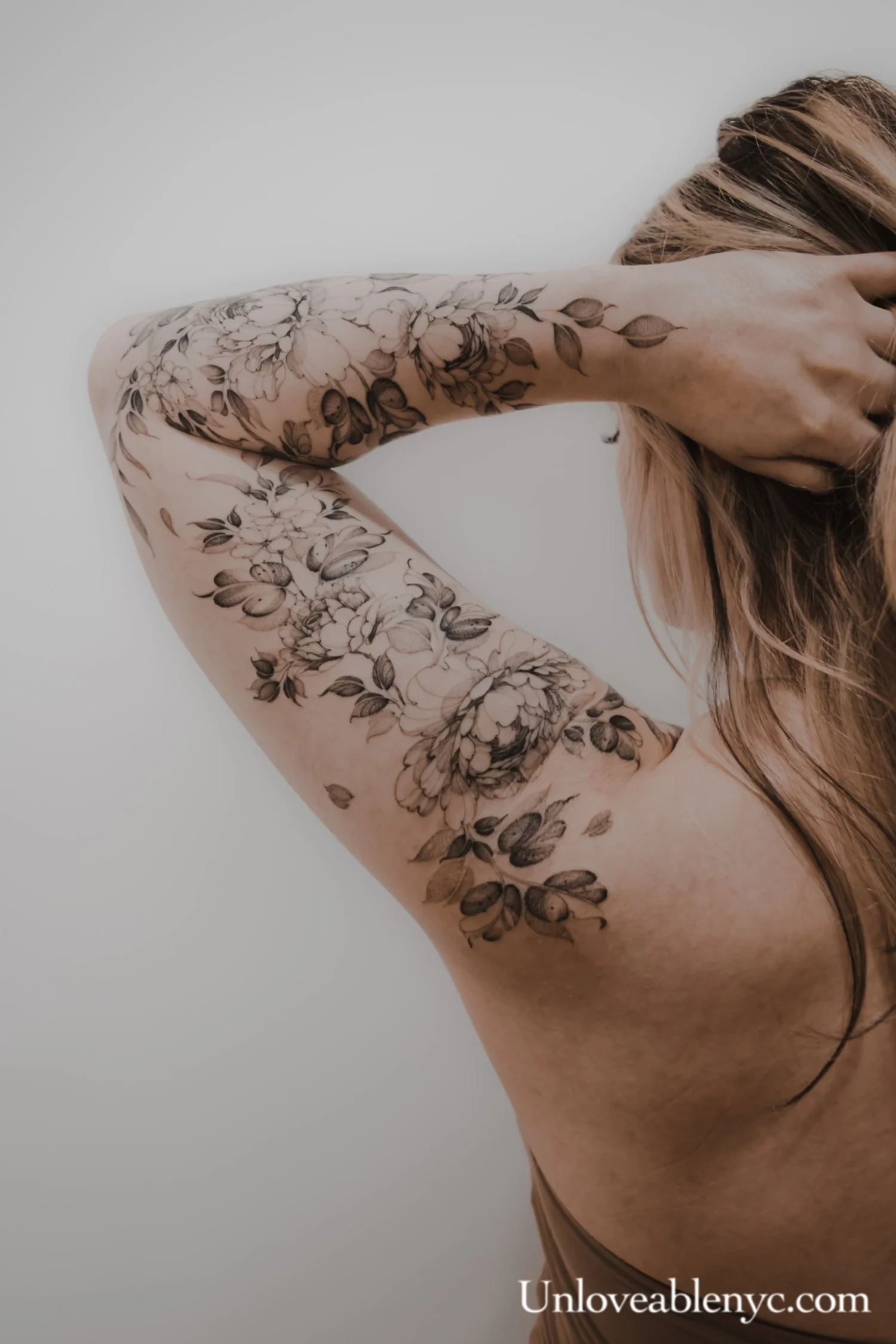 Fine line tattoo artist Brooklyn NY, Black and grey floral flower tattoos, Elegant floral tattoos, Soft detailed tattoos, Delicate floral tattoos NYC, Delicate Minimalist floral tattoos, Fine line botanical tattoos, Custom fine line floral tattoos, B