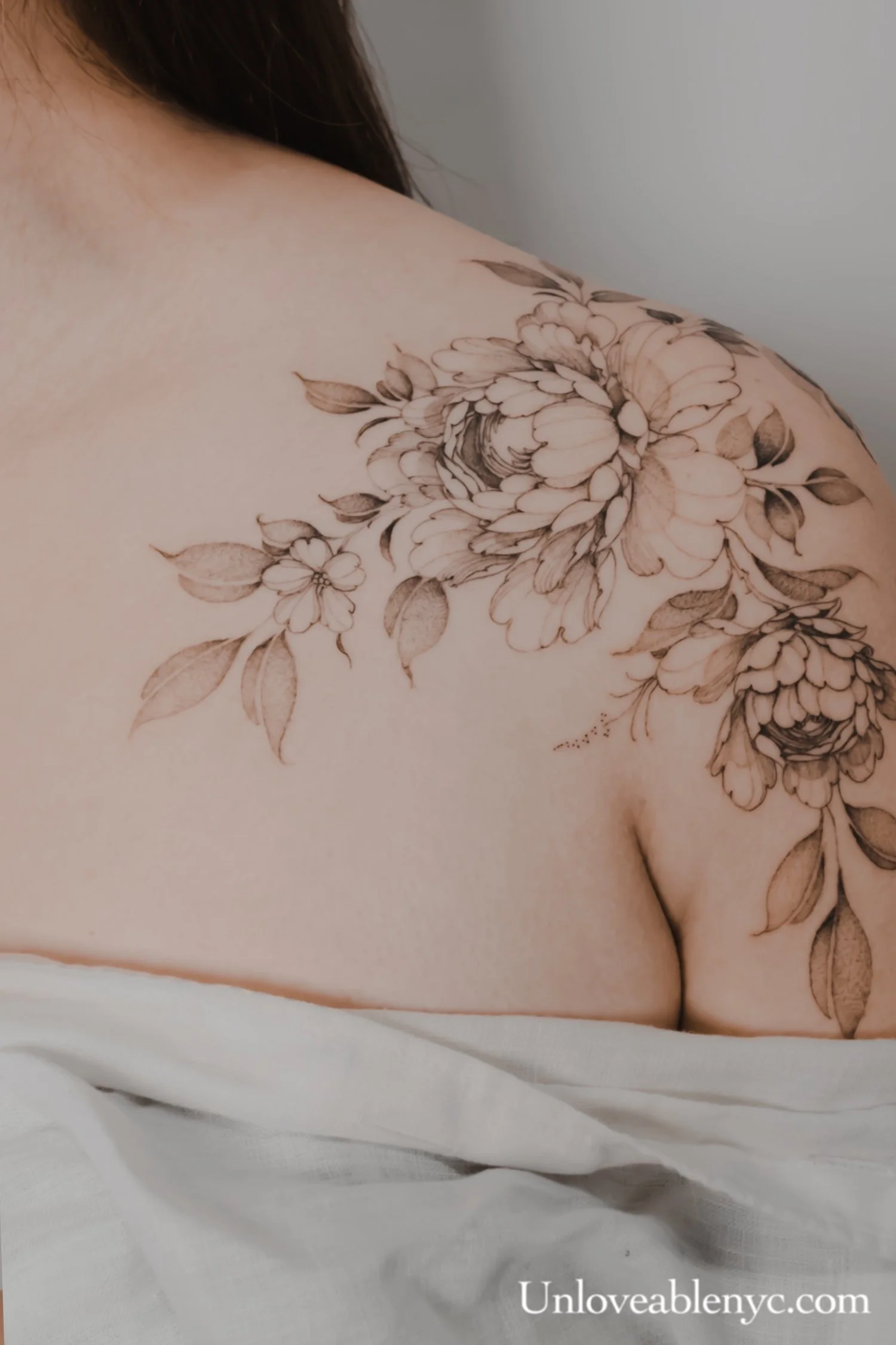 Fine line tattoo artist Brooklyn NY, Black and grey floral flower tattoos, Elegant floral tattoos, Soft detailed tattoos, Delicate floral tattoos NYC, Delicate Minimalist floral tattoos, Fine line botanical tattoos, Custom fine line floral tattoos, B