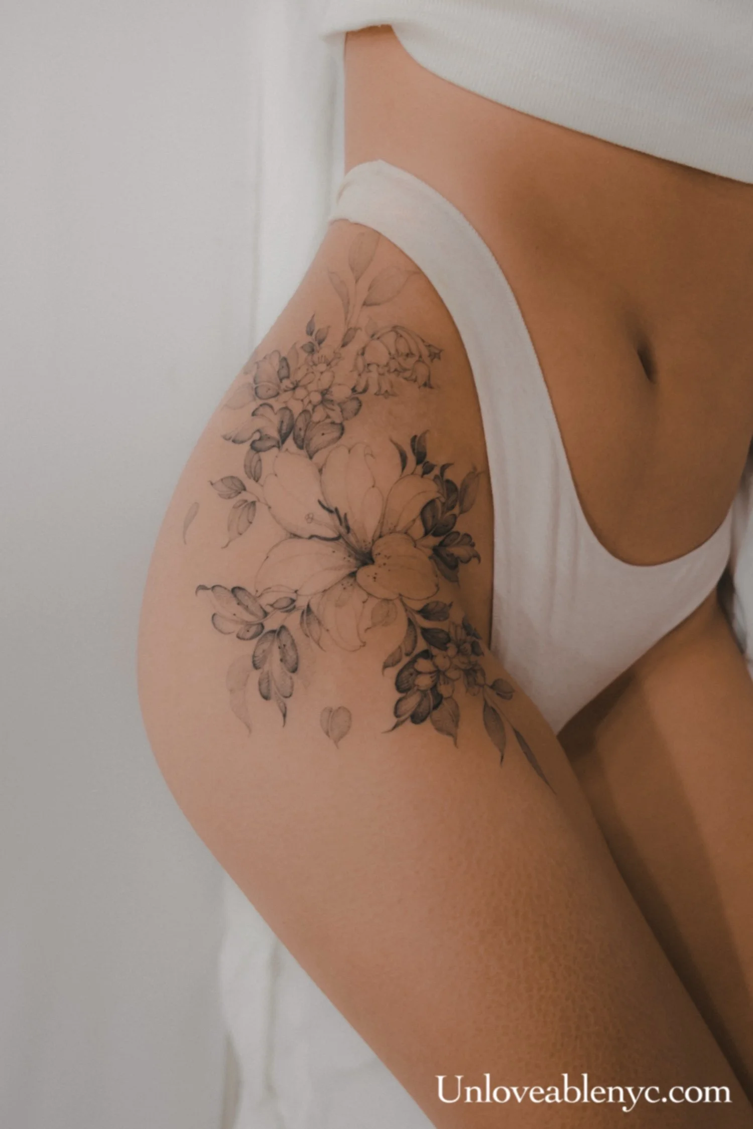 Fine line tattoo artist Brooklyn NY, Black and grey floral flower tattoos, Elegant floral tattoos, Soft detailed tattoos, Delicate floral tattoos NYC, Delicate Minimalist floral tattoos, Fine line botanical tattoos, Custom fine line floral tattoos, B