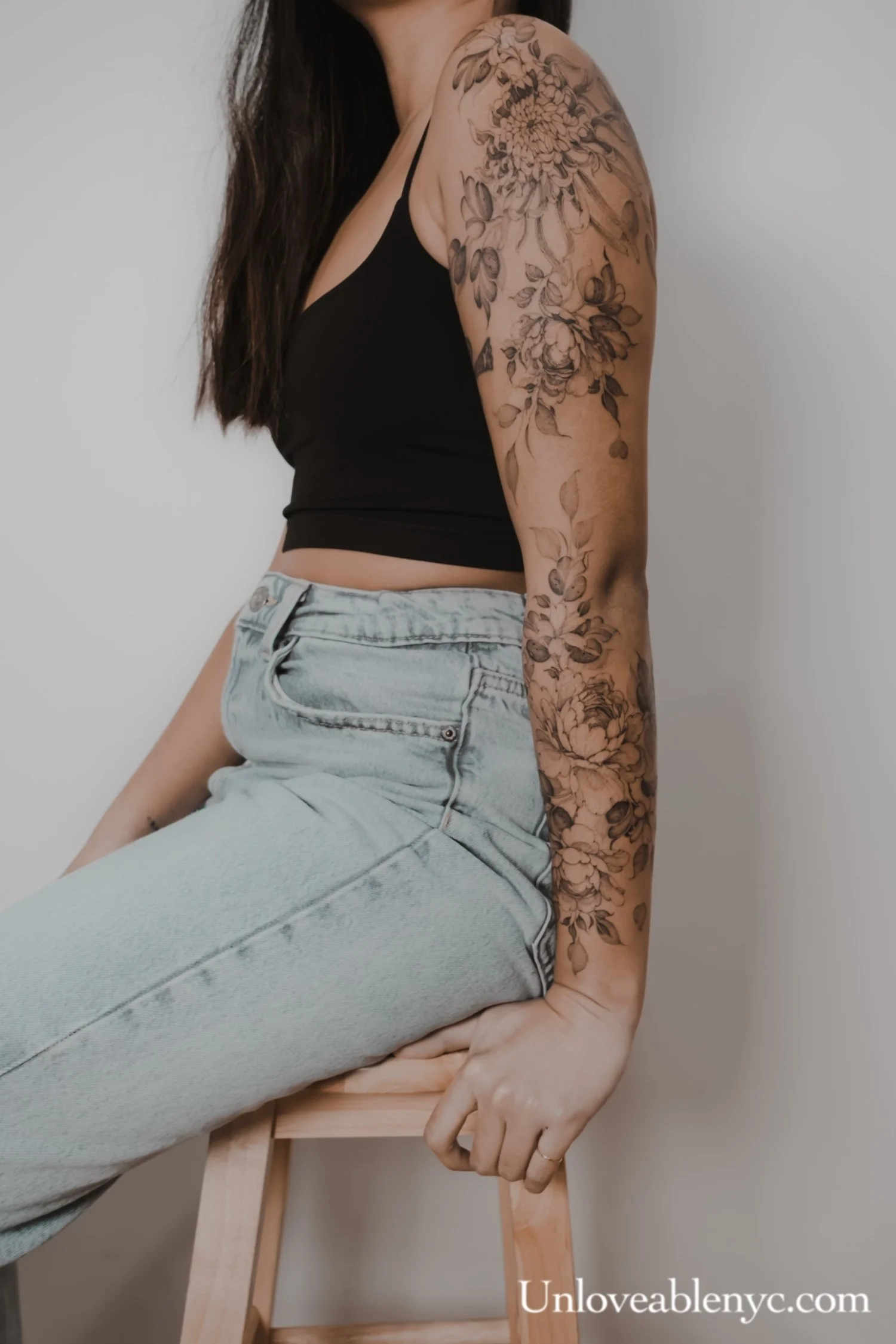 Fine line tattoo artist Brooklyn NY, Black and grey floral flower tattoos, Elegant floral tattoos, Soft detailed tattoos, Delicate floral tattoos NYC, Delicate Minimalist floral tattoos, Fine line botanical tattoos, Custom fine line floral tattoos, B