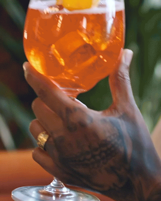 APEROL_Manifesto_04Dez_1350x1080_2.gif
