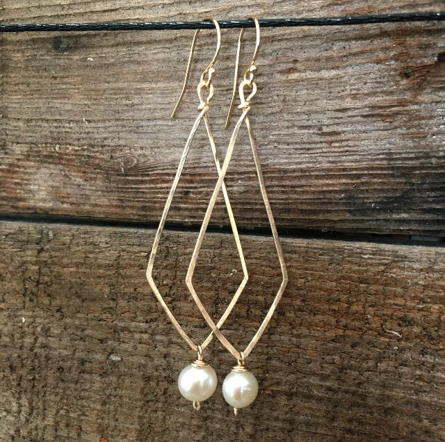 diamond pearls