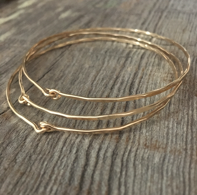 knot bangle
