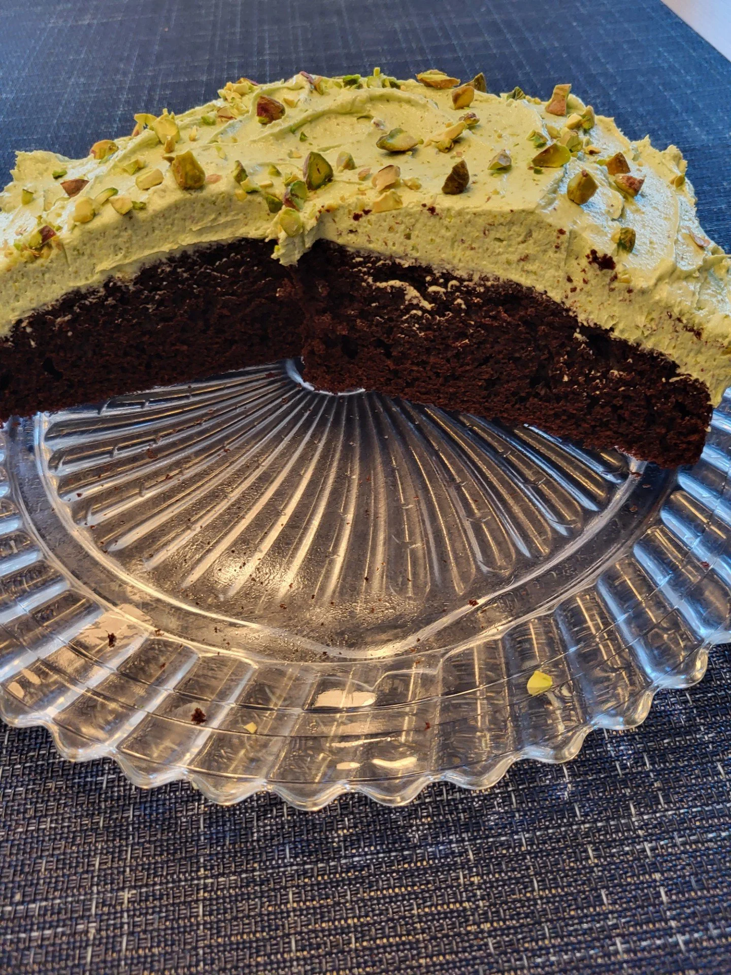 Pistachio Chocolate Cake (3) - Cut.jpg