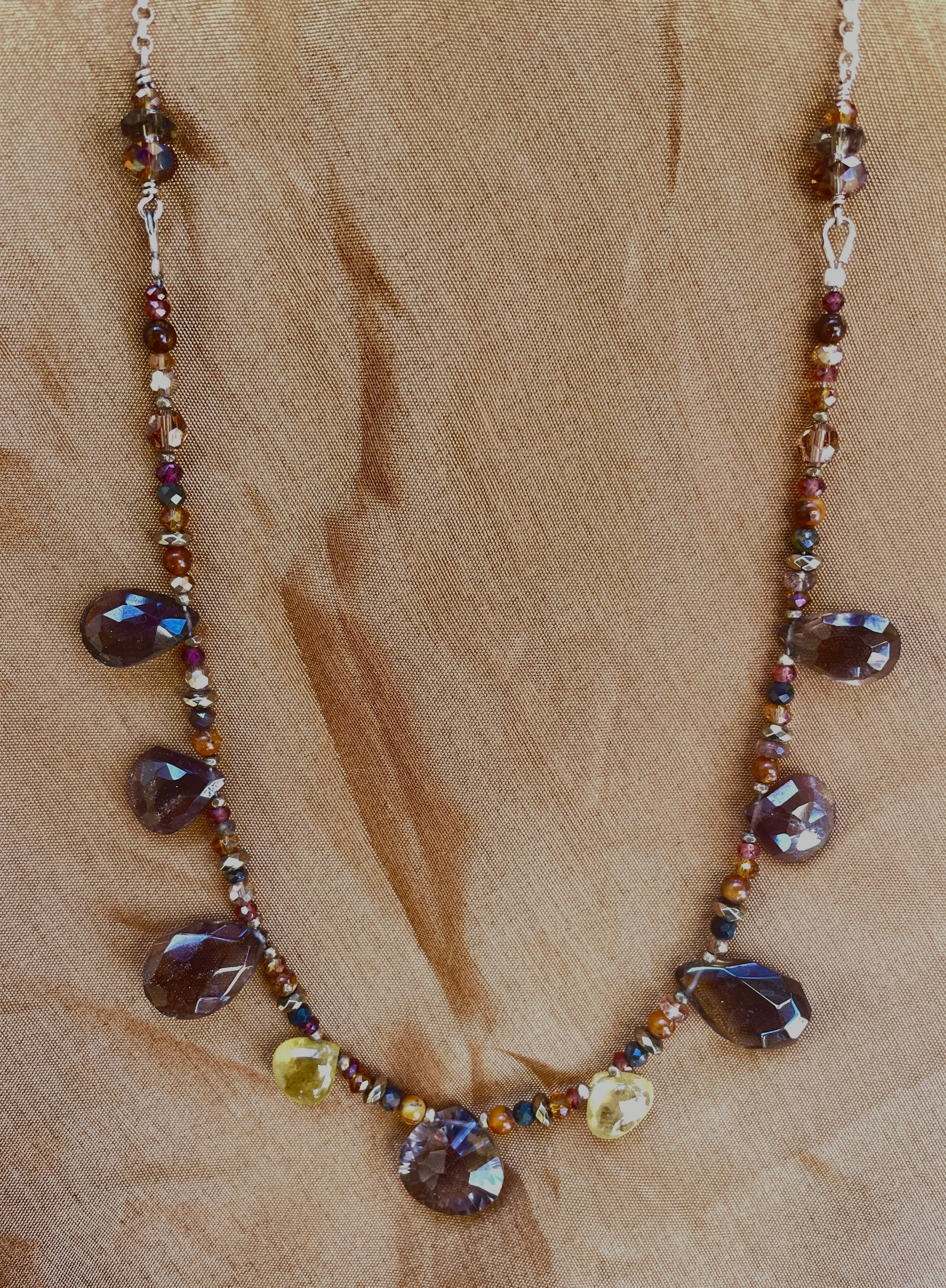 "On the Path of Clarity, Light flows with You"