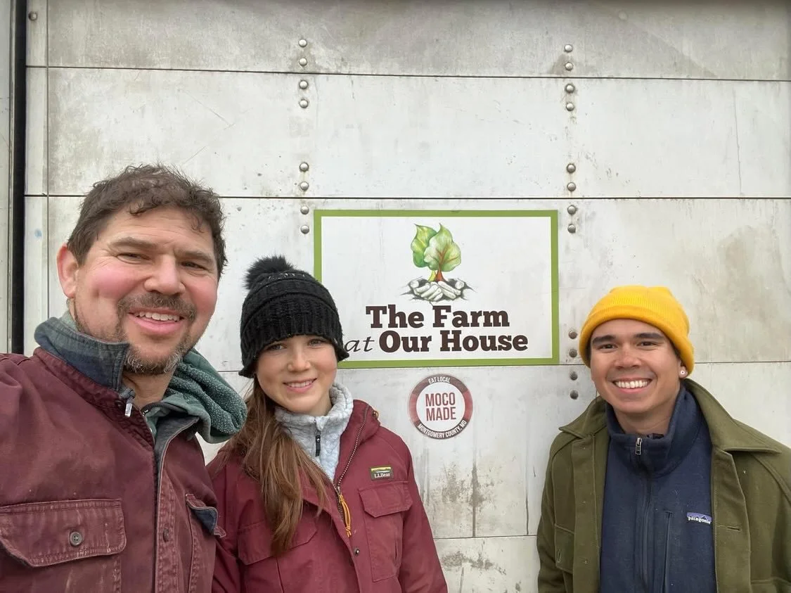 Meet @thefarmatourhouse, one of our new Snail of Approval winners! The Farm at Our House is a certified organic vegetable farm in Brookeville, Maryland, supporting the community through locally grown and accessible produce. Their mission is to create