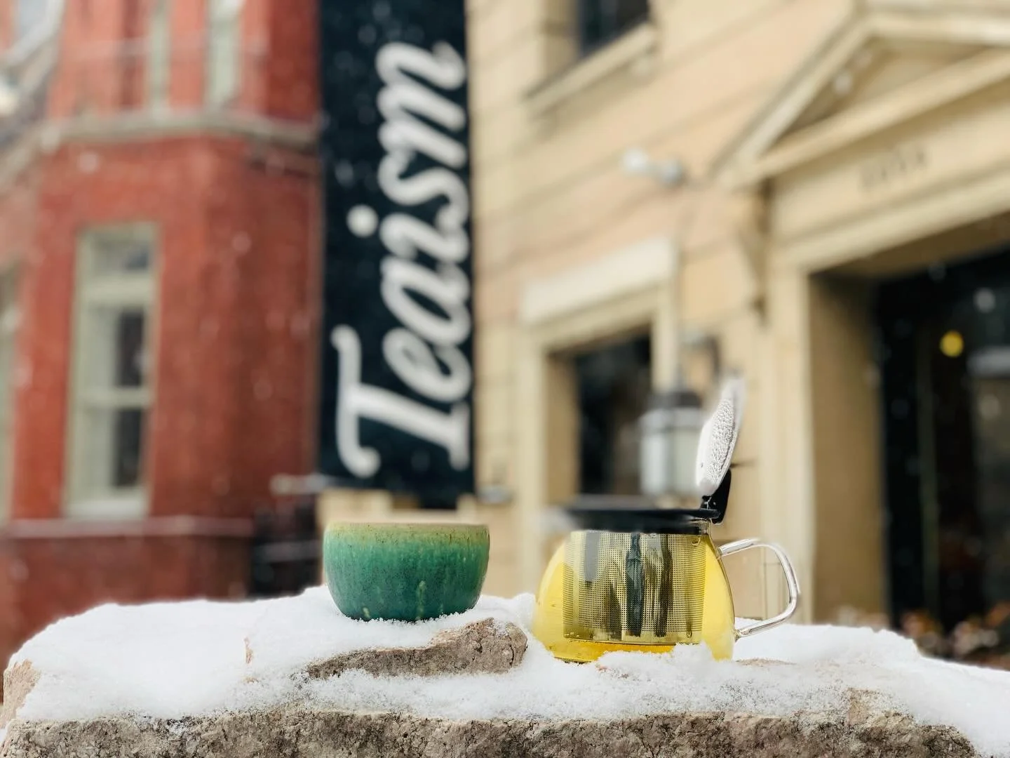 Say hello to 2026 Snail of Approval winner @teaism_dc ! 👋 Founded in 1996 with the goal of making exquisite loose leaf tea accessible to all, Teaism invites its guests to be enrolled in their choice to drink tea and have a relationship to the leaf. 