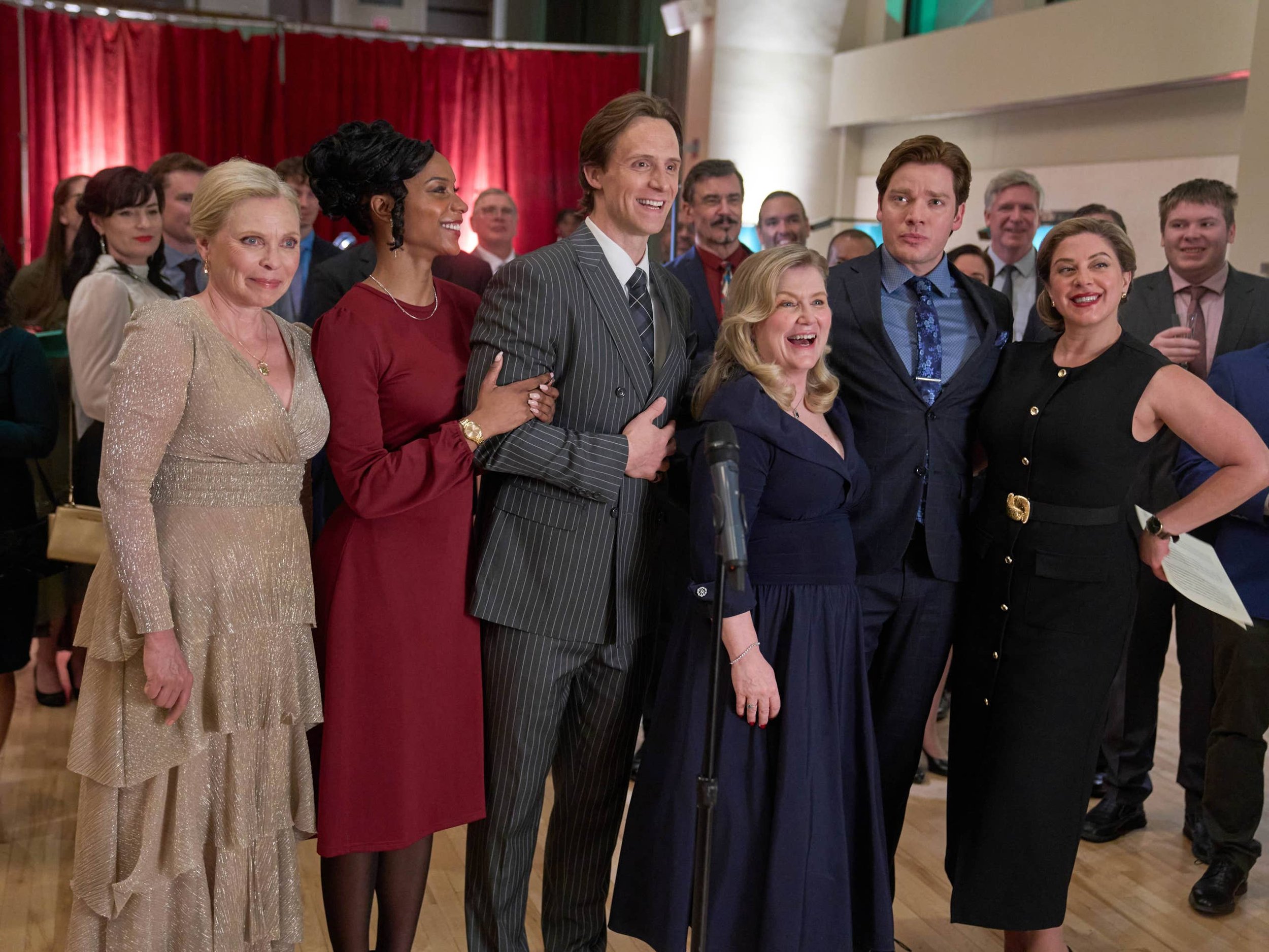 a-suite-holiday-rromance-13-1388994.jpg
