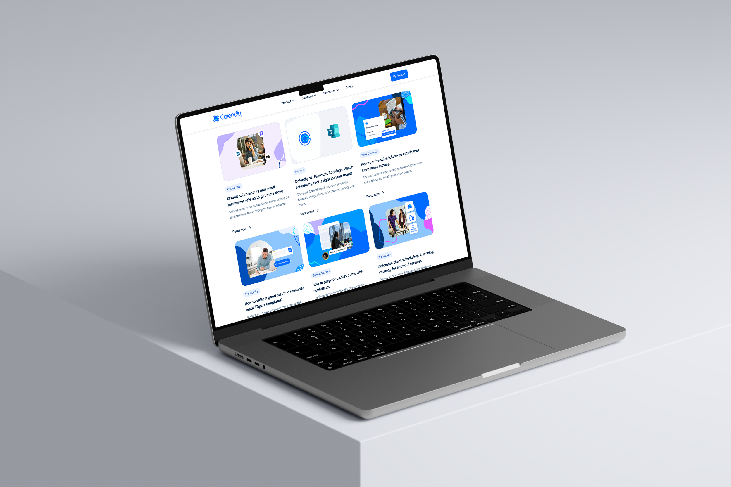 01 Free Minimal Macbook Pro Mockup.png