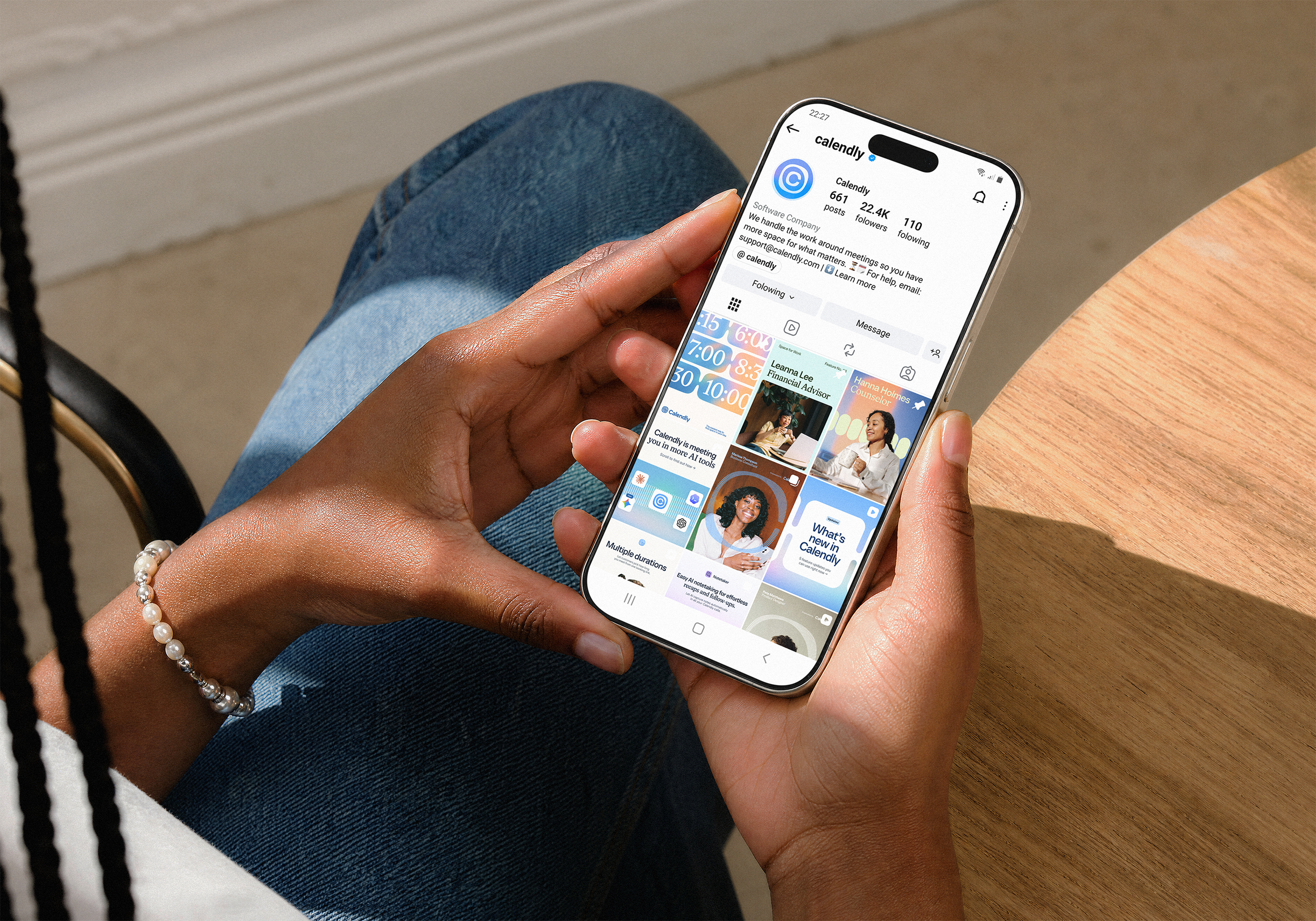 iPhone 24ML Mockup@0.5x.png
