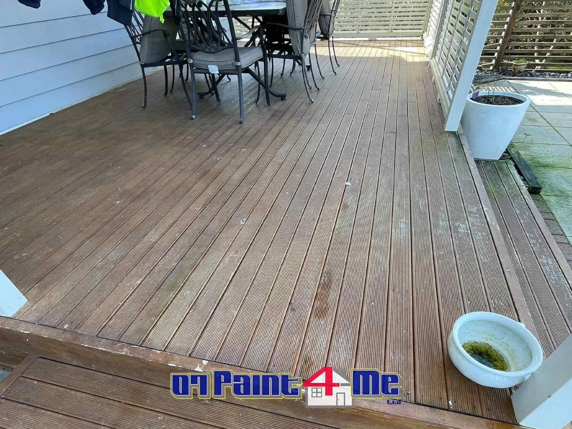 Deck staining Kihikihi before shot