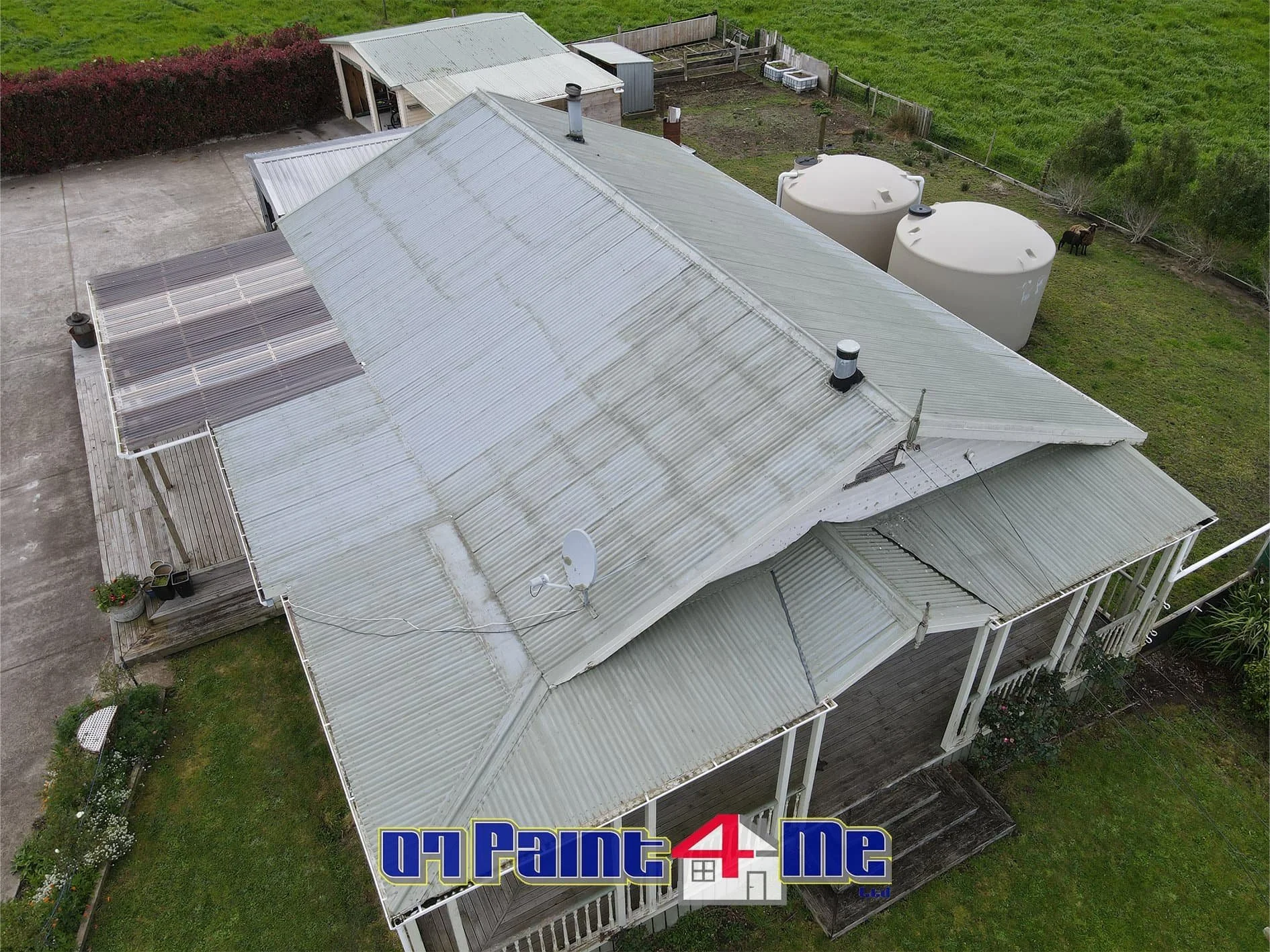 Farmhouse Roof Painting Te Aroha before shot