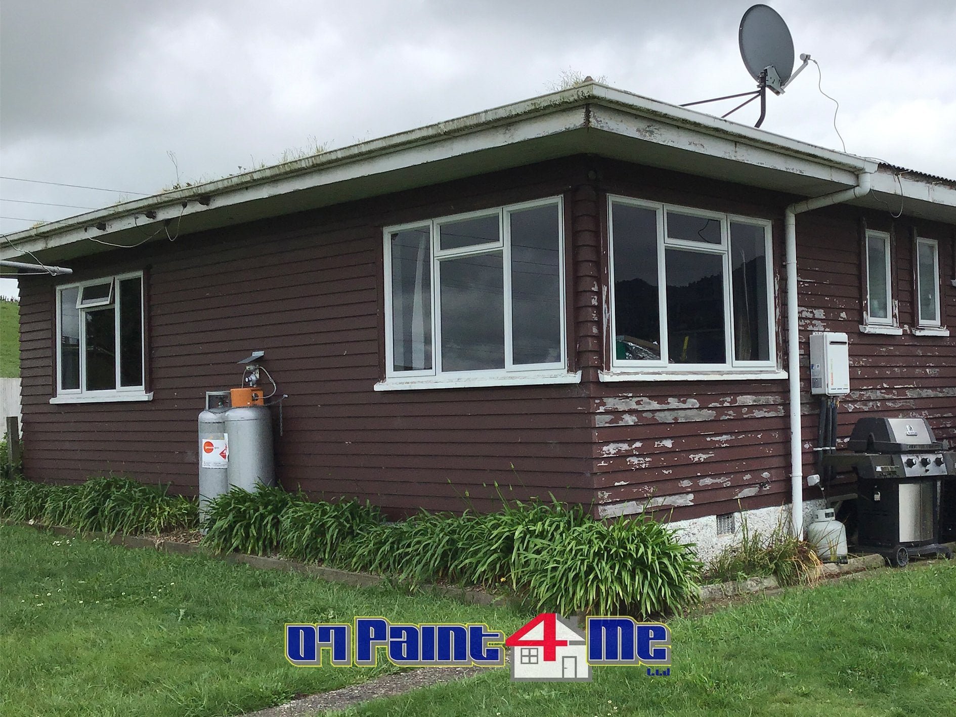 Farmhouse Exterior Painting Pukeatua Before Shot