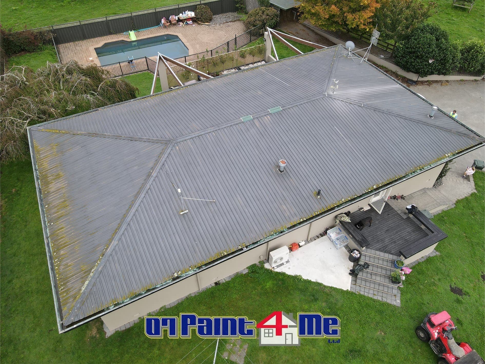Farmhouse Roof Painting Lichfield before shot